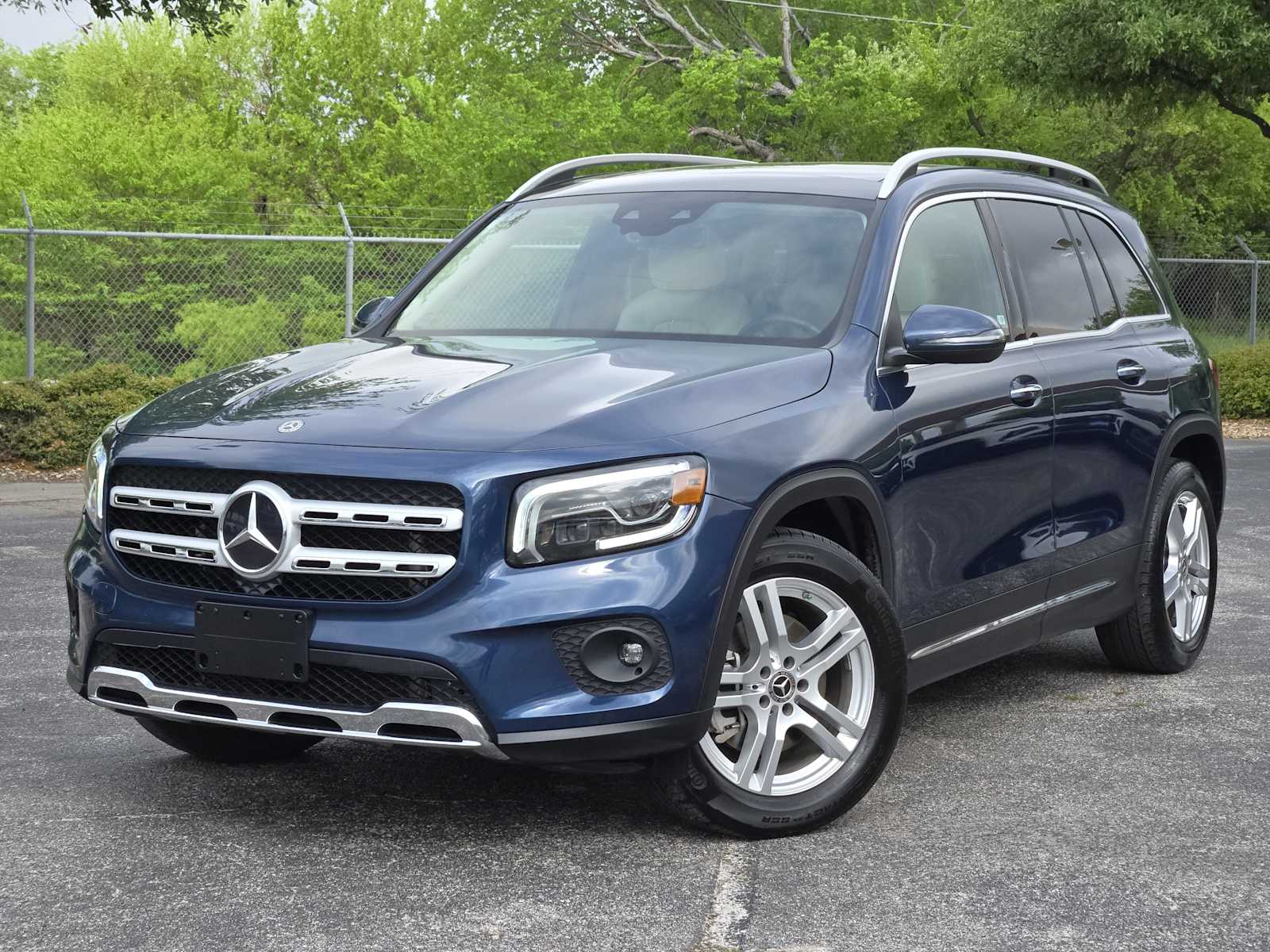 Denim Blue Metallic 2020 Mercedes-Benz GLB 250 FWD SUV / Crossover Front-Wheel Drive 8-Speed Automatic
