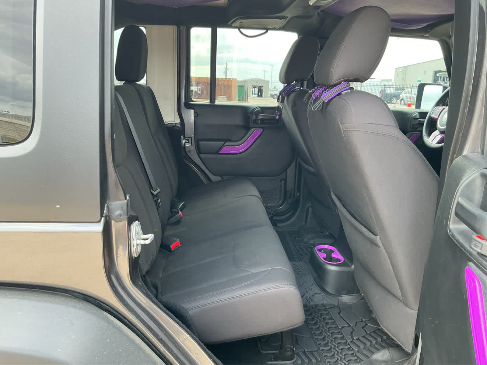 used 2017 Jeep Wrangler Unlimited car, priced at $19,490