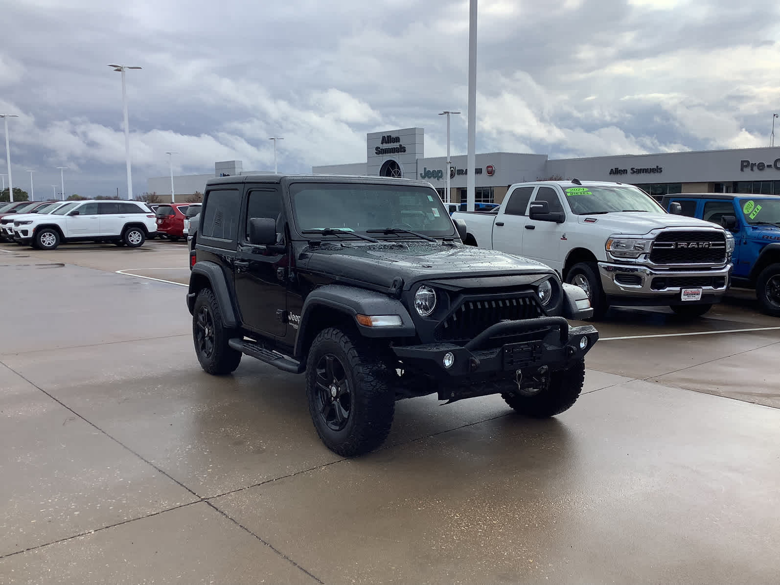Used Car 2020 Jeep Wrangler  Sport S For Sale Under $35,000 In Waco, Texas