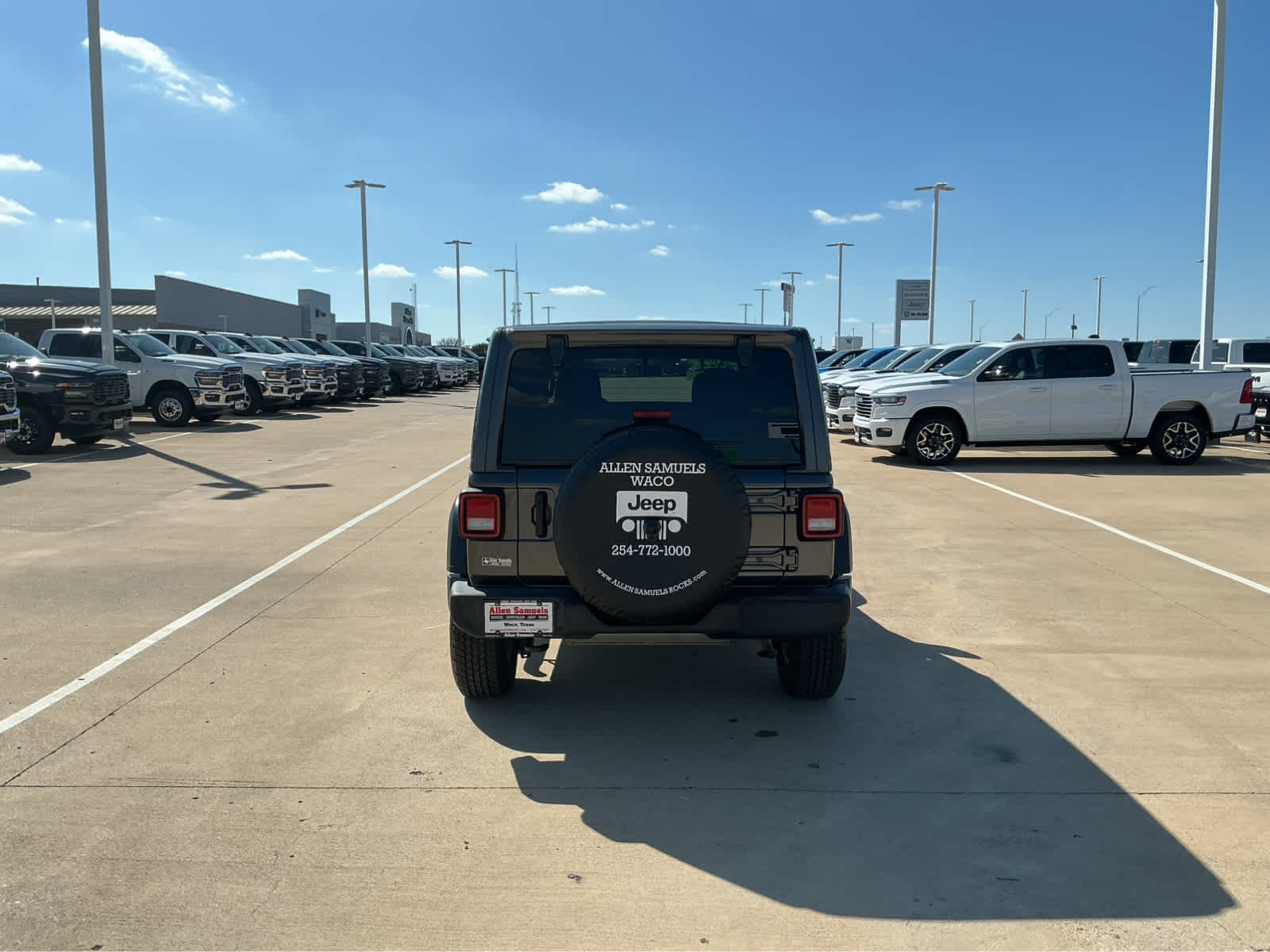 used 2022 Jeep Wrangler car, priced at $32,990