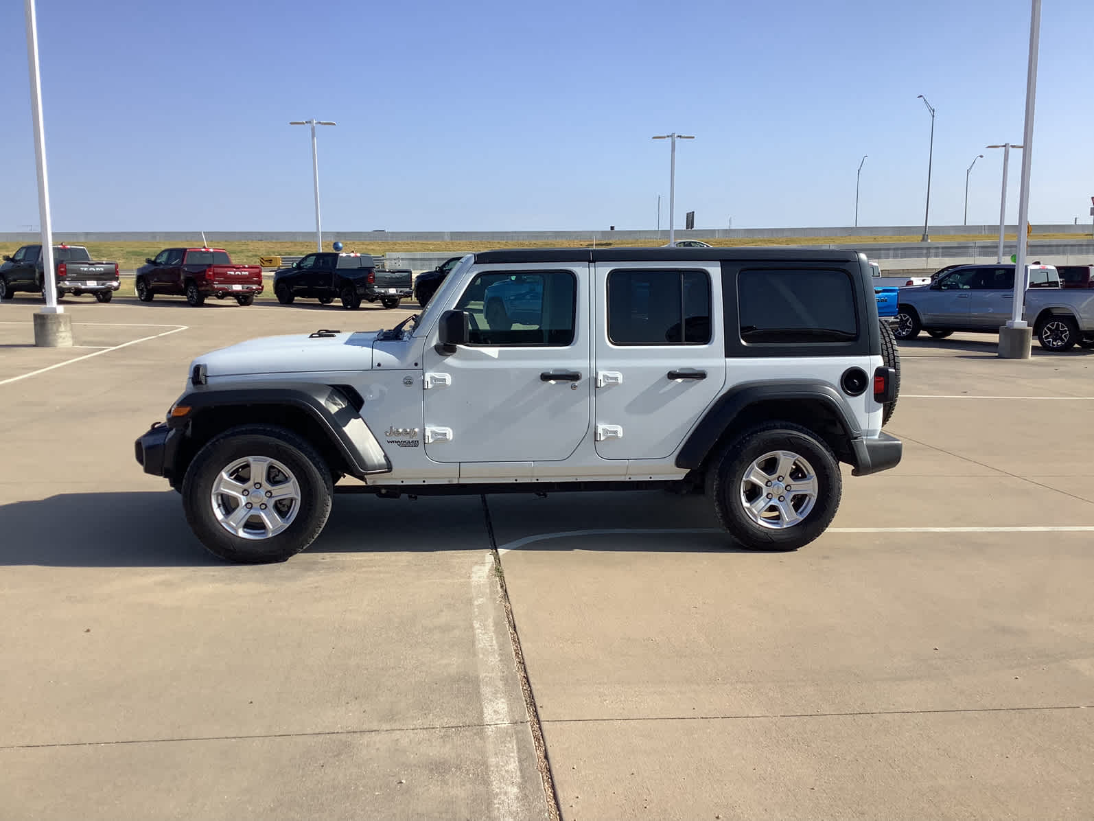Used Car 2019 Jeep Wrangler Unlimited  Sport S For Sale Under $30,000 In Waco, Texas