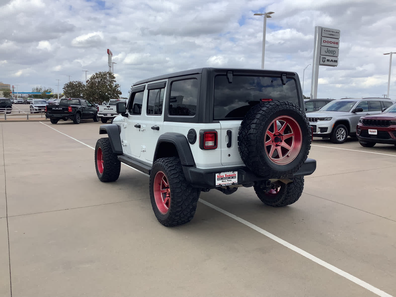 Used Car 2019 Jeep Wrangler Unlimited  Sport S For Sale Under $35,000 In Waco, Texas