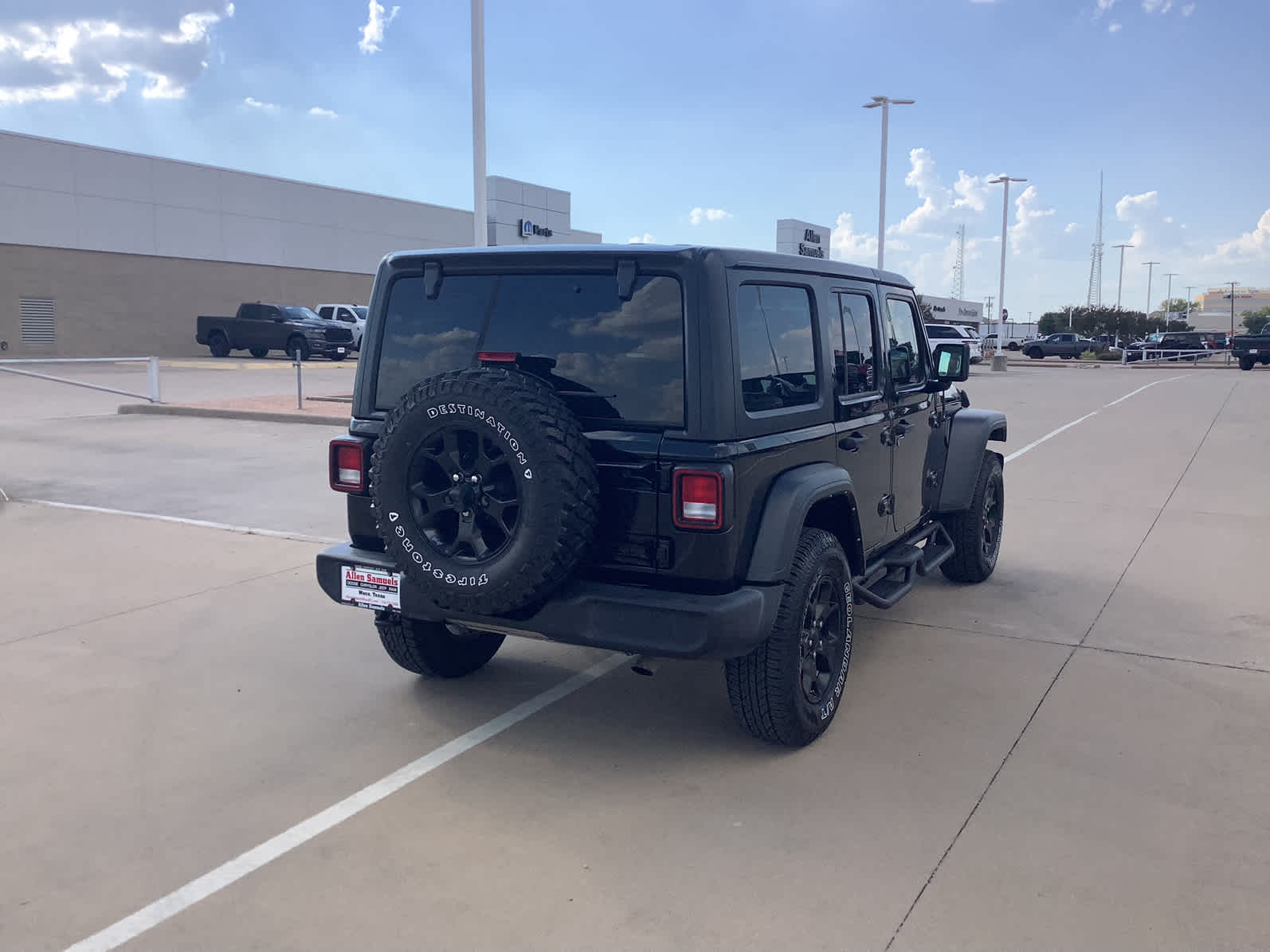 Used Car 2021 Jeep Wrangler  Unlimited Willys For Sale Under $35,000 In Waco, Texas