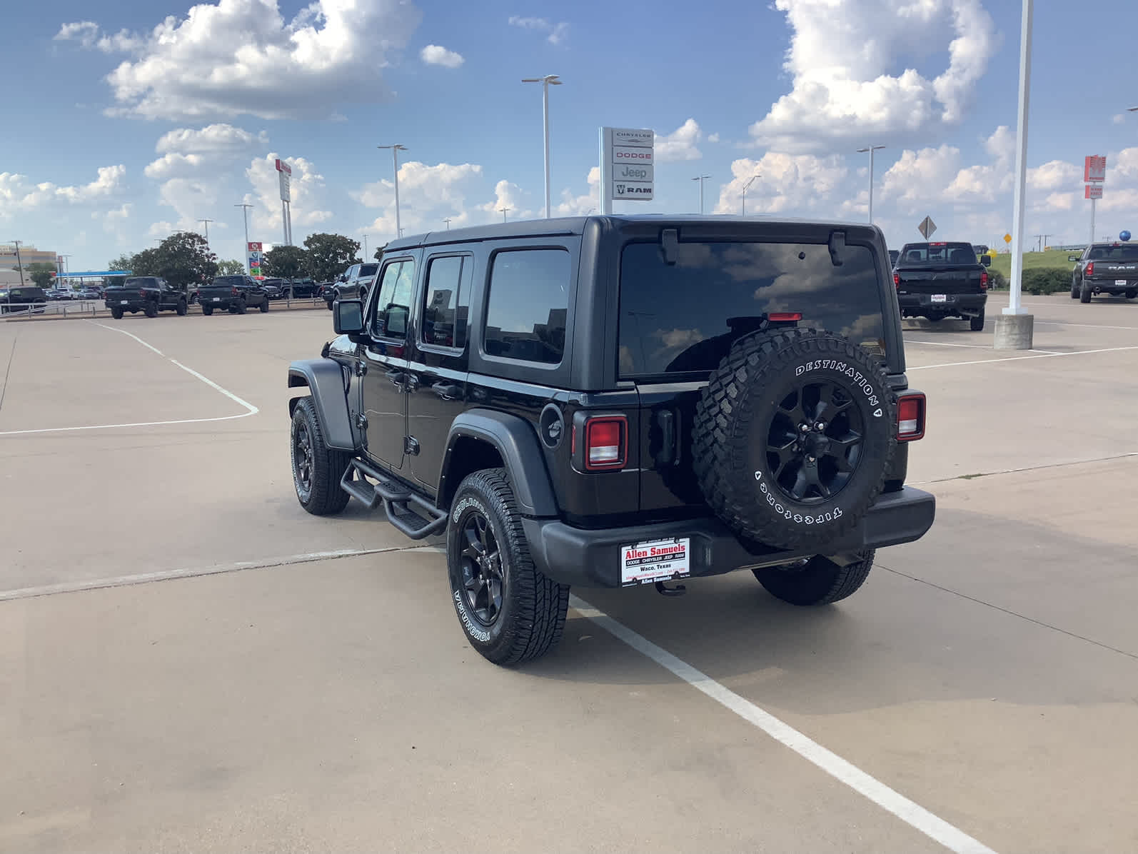 Used Car 2021 Jeep Wrangler  Unlimited Willys For Sale Under $35,000 In Waco, Texas