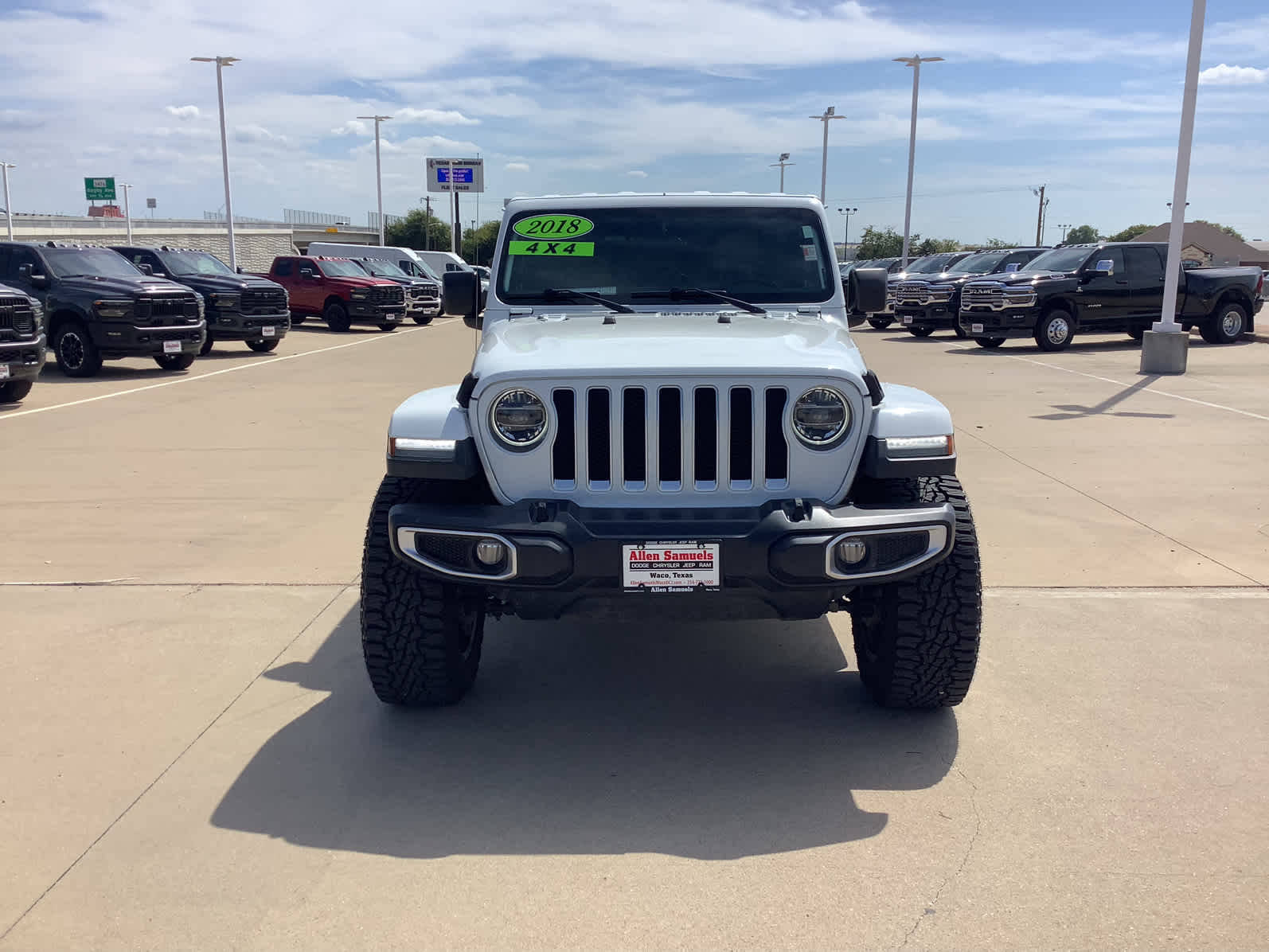 Used Car 2018 Jeep Wrangler Unlimited  Sahara For Sale Under $30,000 In Waco, Texas