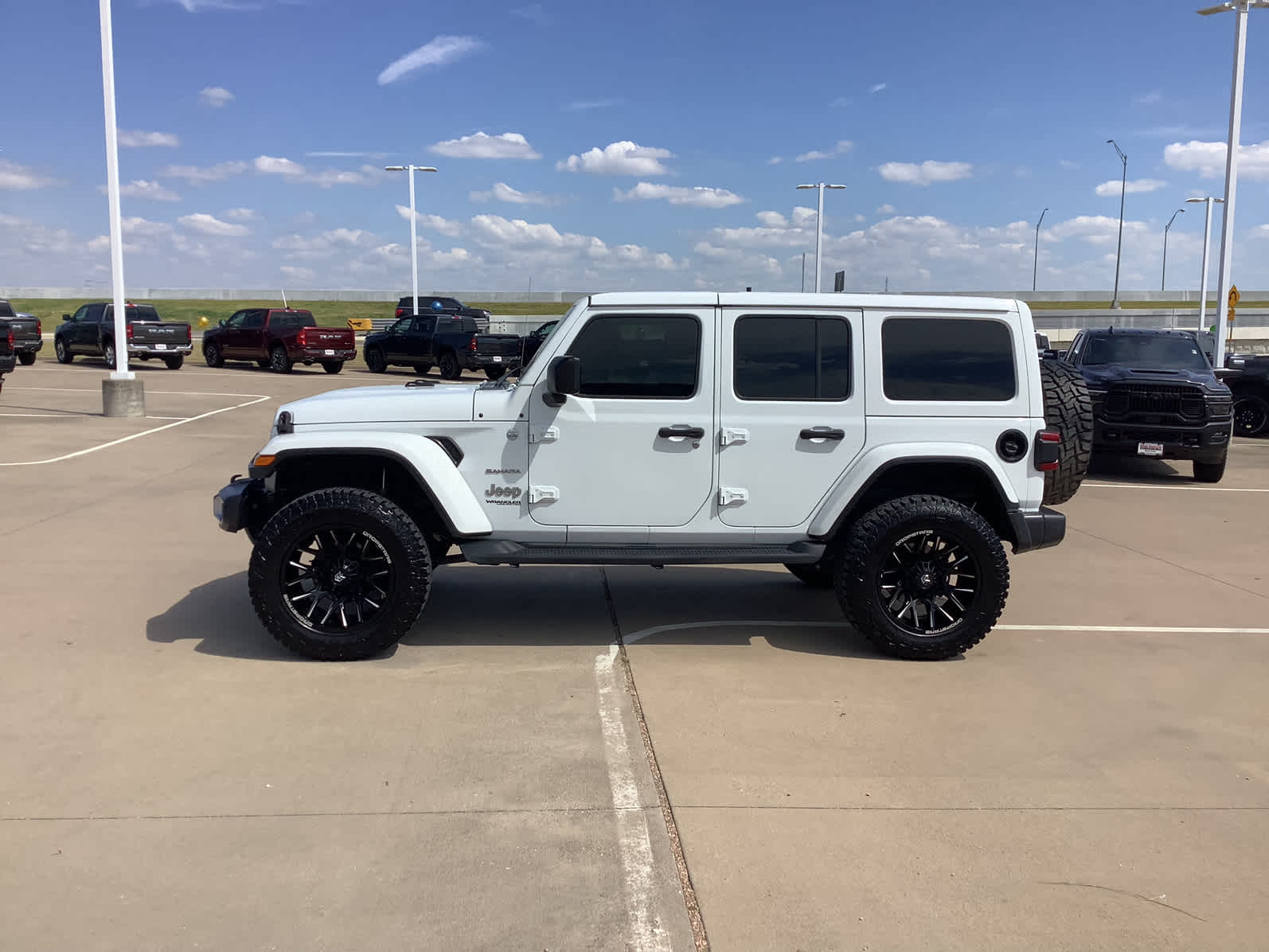 Used Car 2018 Jeep Wrangler Unlimited  Sahara For Sale Under $30,000 In Waco, Texas