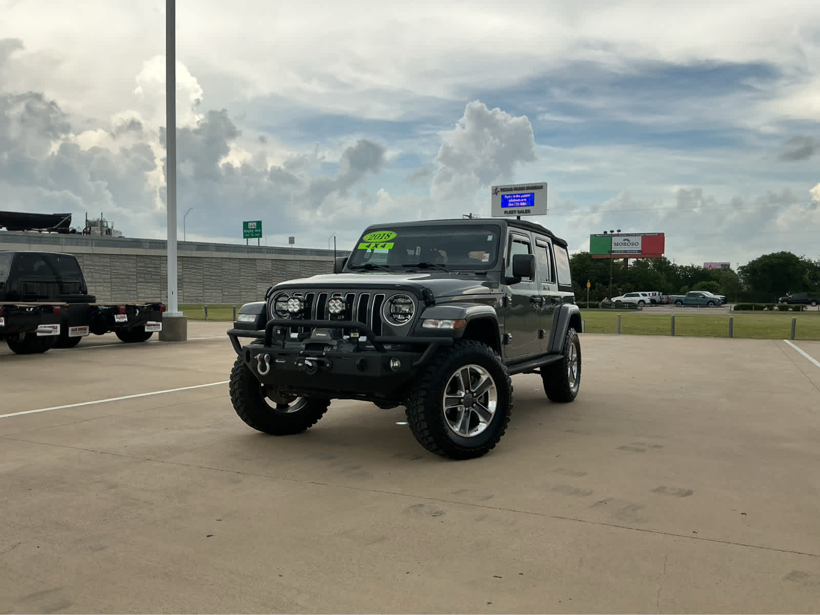 Used Car 2018 Jeep Wrangler Unlimited  Sahara For Sale Under $20,000 In Waco, Texas