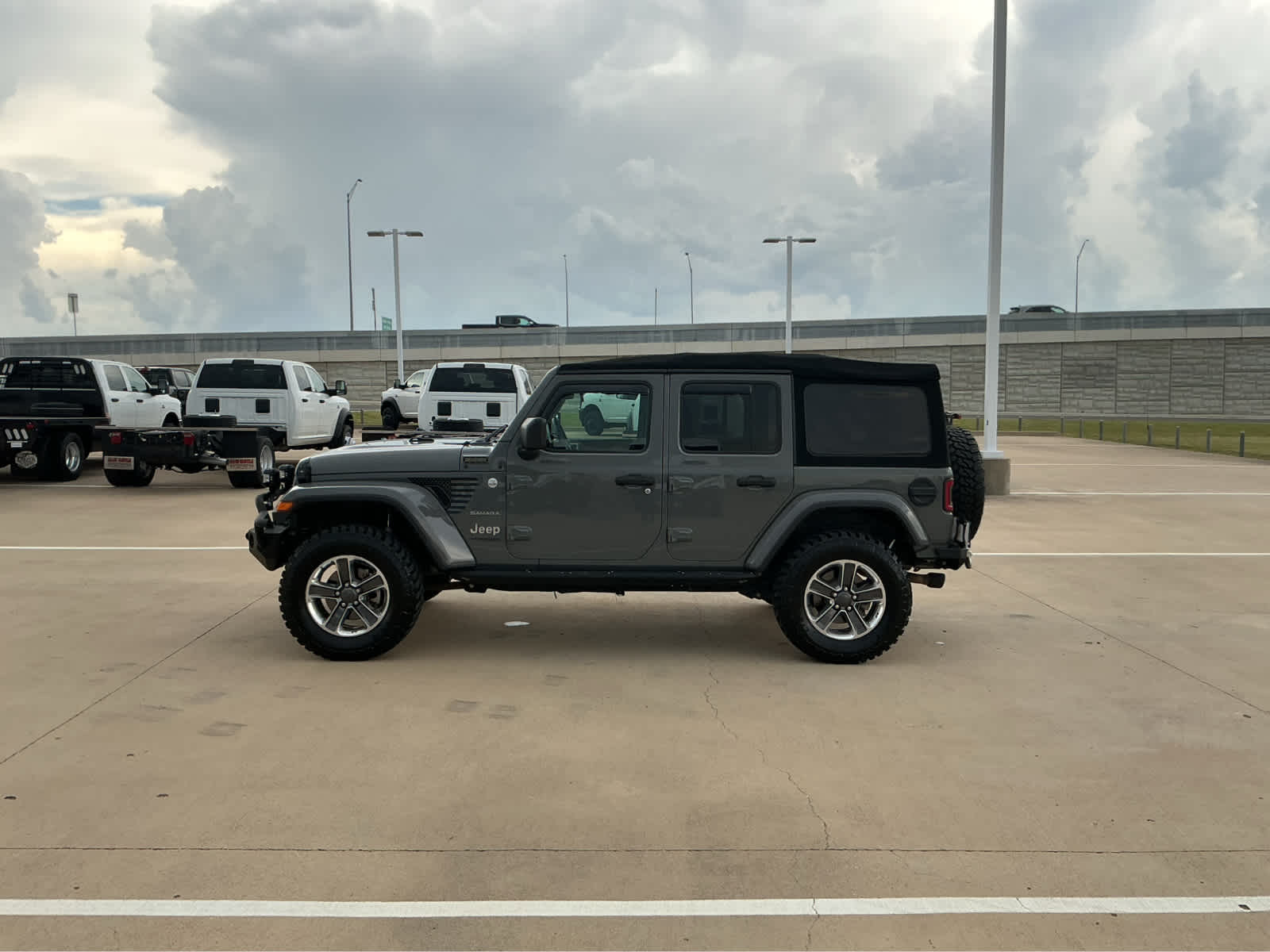 Used Car 2018 Jeep Wrangler Unlimited  Sahara For Sale Under $20,000 In Waco, Texas