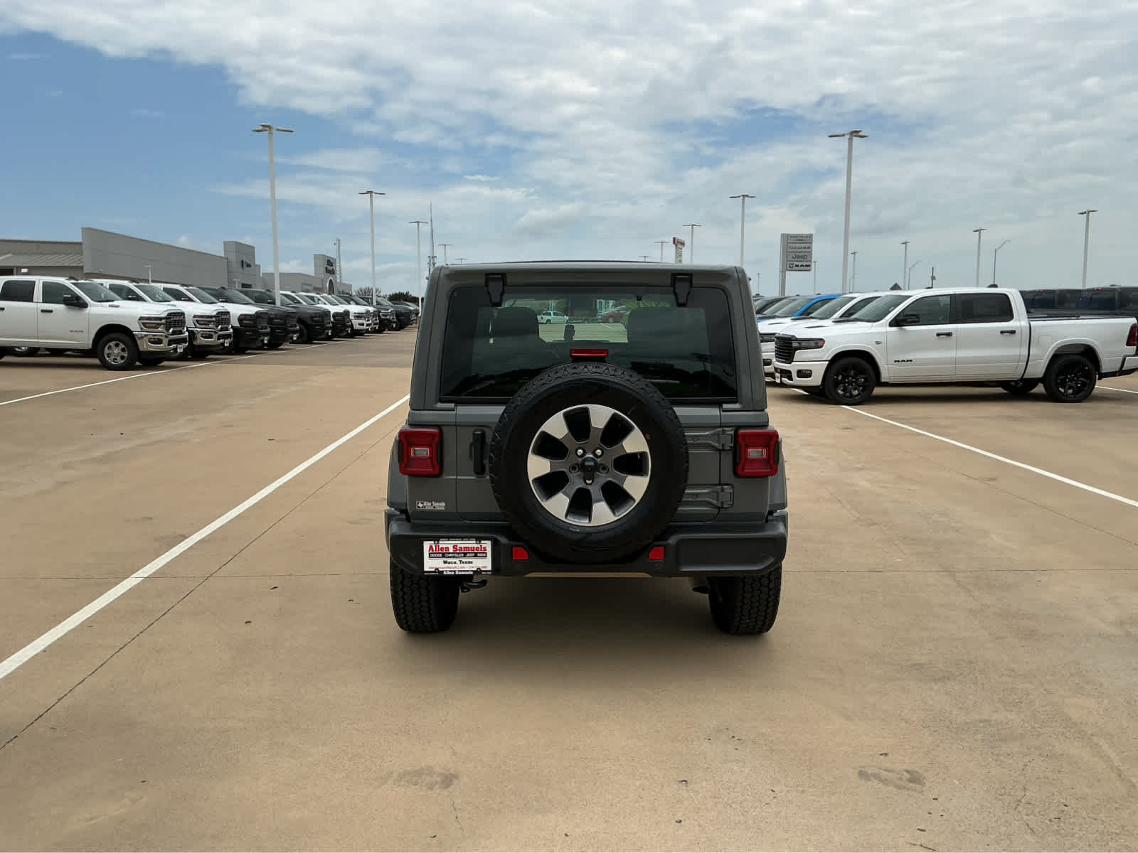 Used Car 2022 Jeep Wrangler  Unlimited Sahara For Sale Under $35,000 In Waco, Texas
