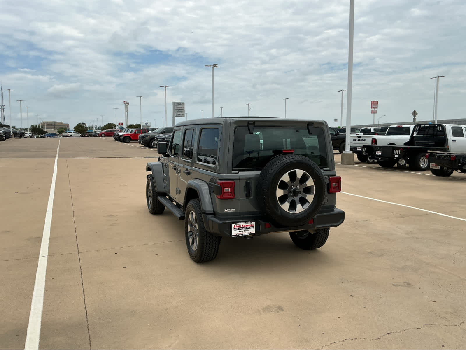 Used Car 2022 Jeep Wrangler  Unlimited Sahara For Sale Under $35,000 In Waco, Texas
