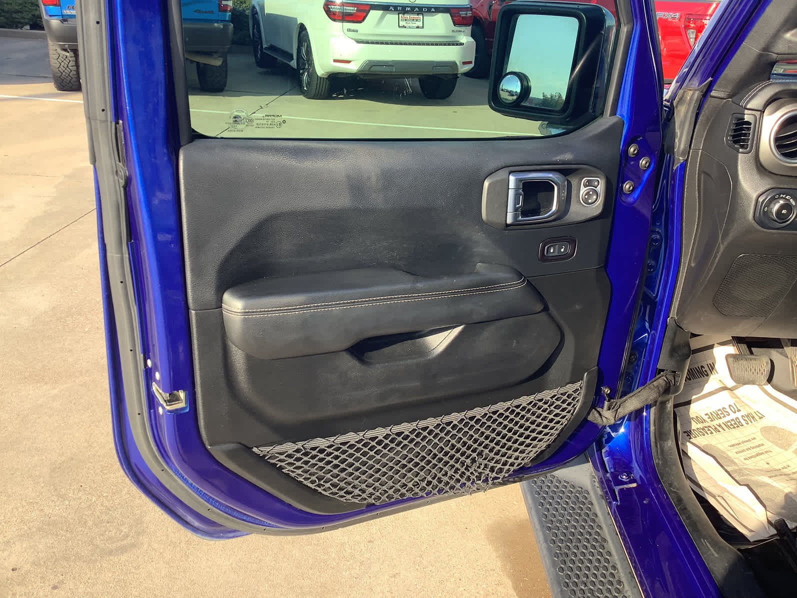 Used Car 2018 Jeep Wrangler Unlimited  Sahara For Sale Under $30,000 In Waco, Texas