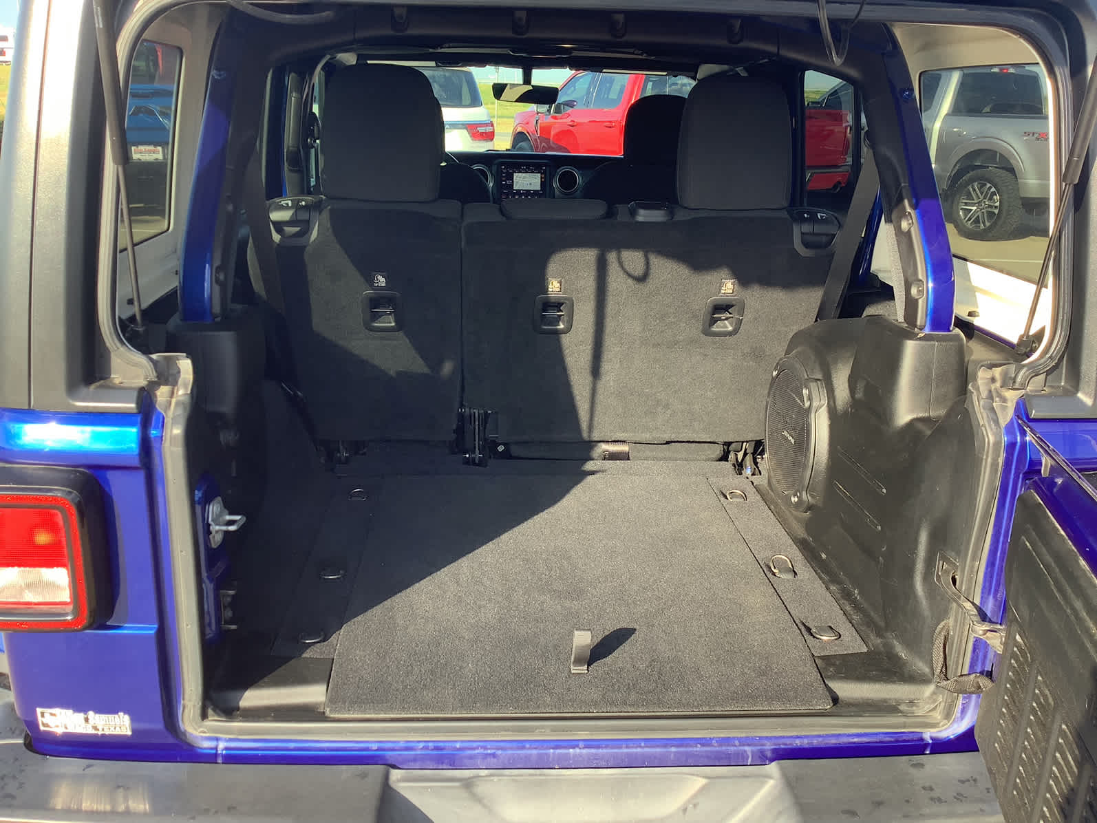 Used Car 2018 Jeep Wrangler Unlimited  Sahara For Sale Under $30,000 In Waco, Texas