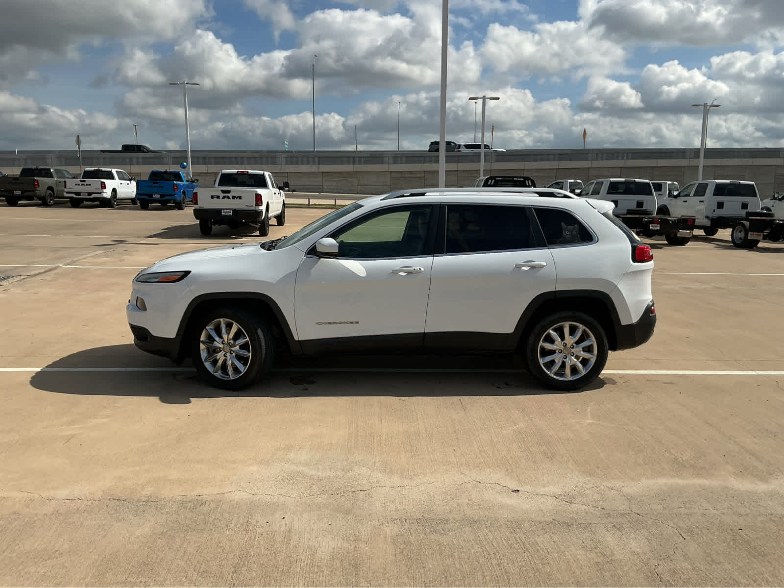 Used Car 2016 Jeep Cherokee  Limited For Sale Under $35,000 In Waco, Texas