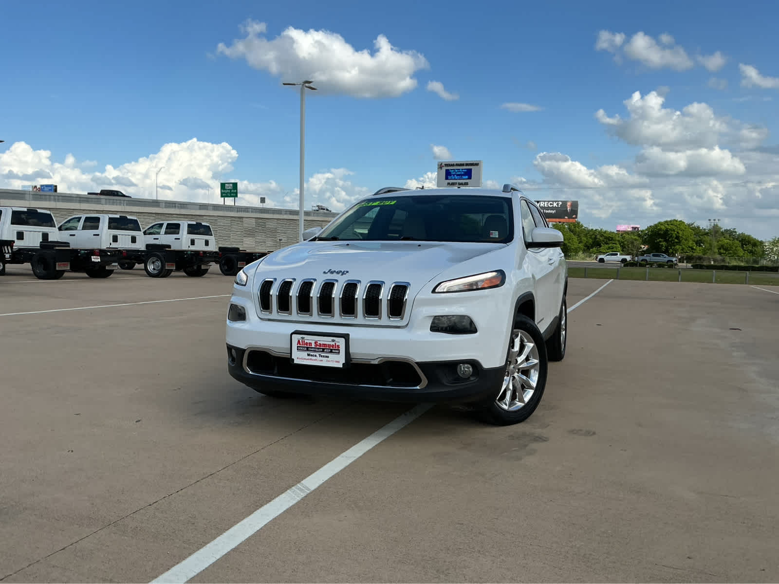 used 2016 Jeep Cherokee car, priced at $13,690