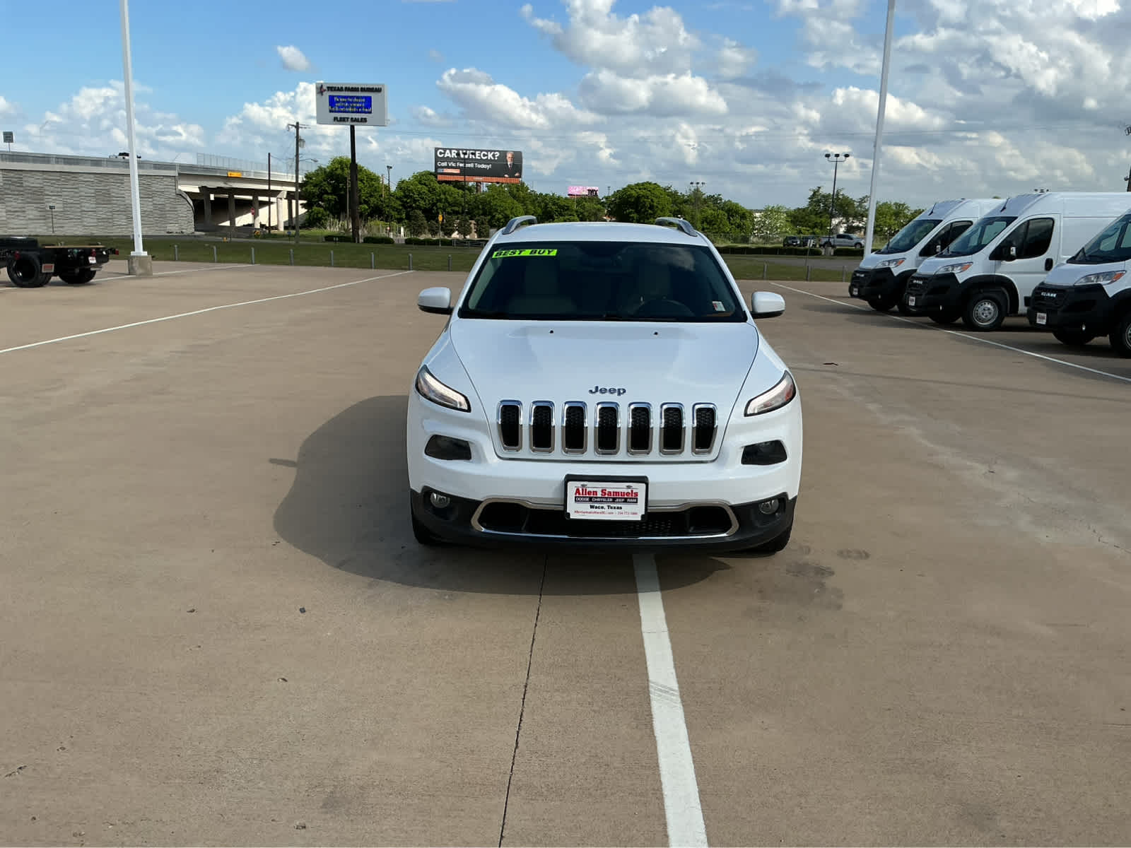 used 2016 Jeep Cherokee car, priced at $13,690