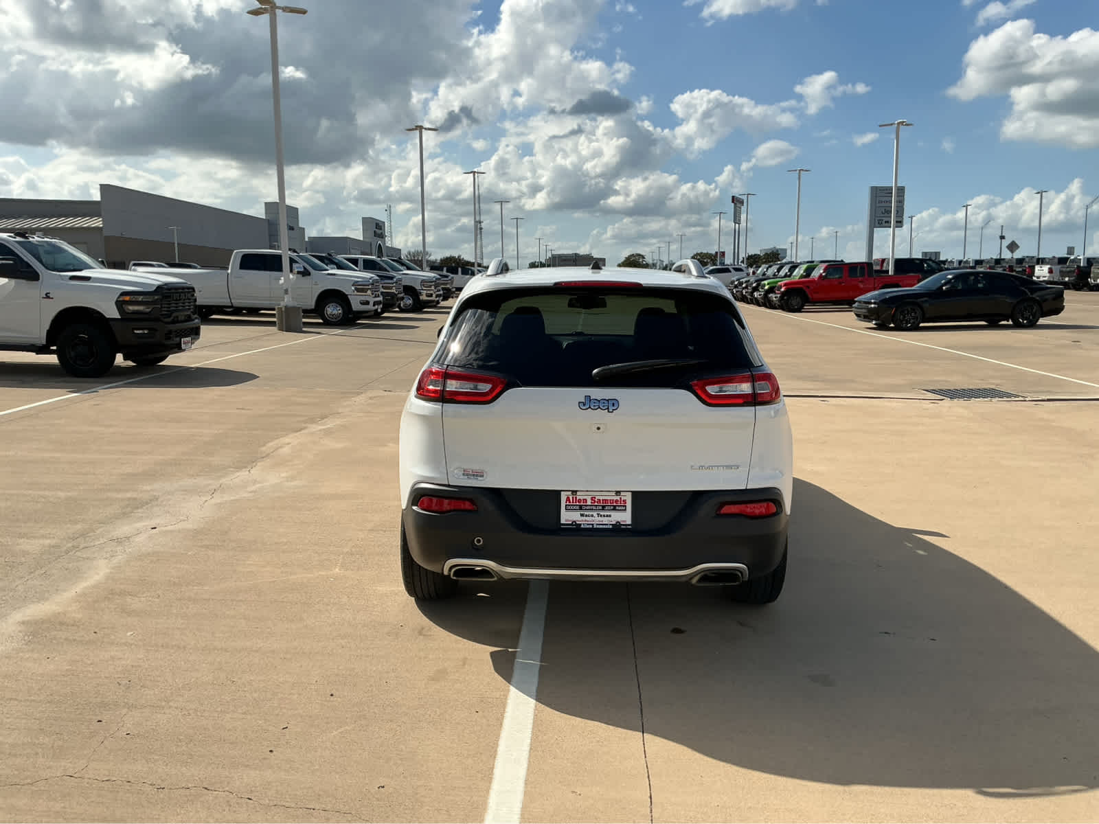 used 2016 Jeep Cherokee car, priced at $13,690