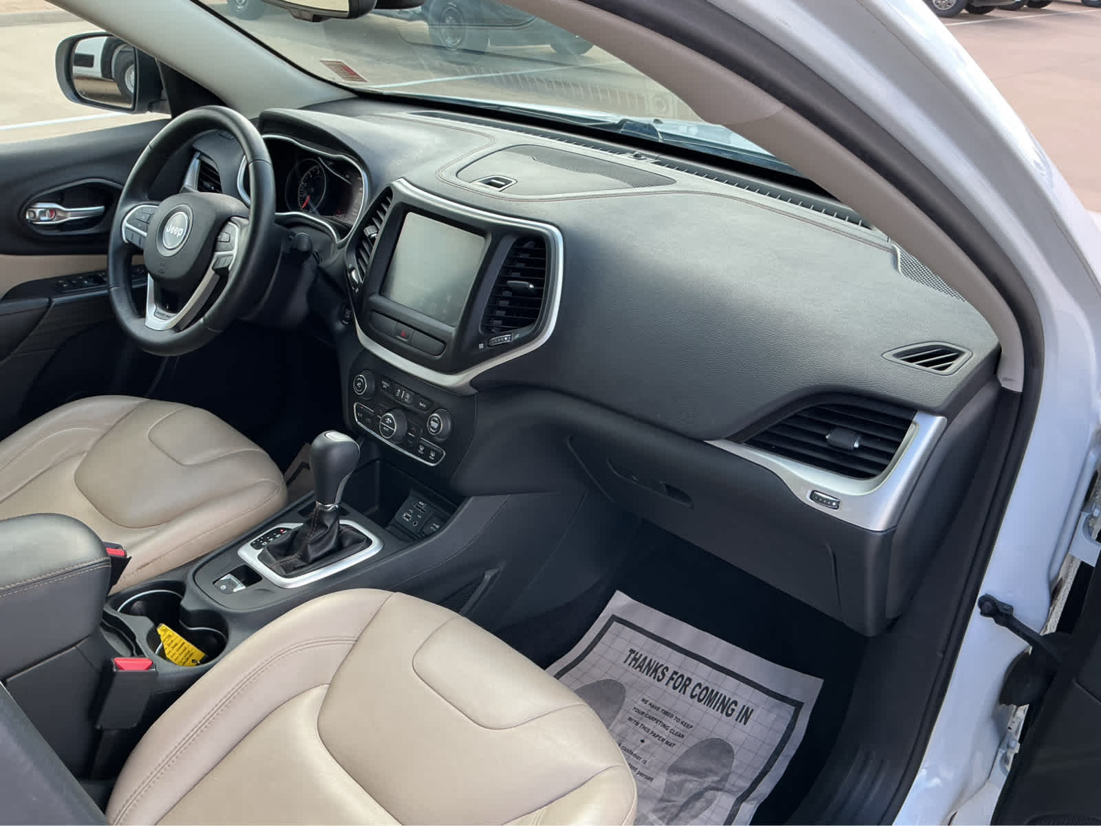 used 2016 Jeep Cherokee car, priced at $13,690