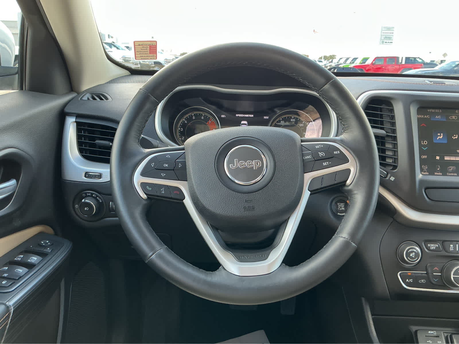 used 2016 Jeep Cherokee car, priced at $13,690