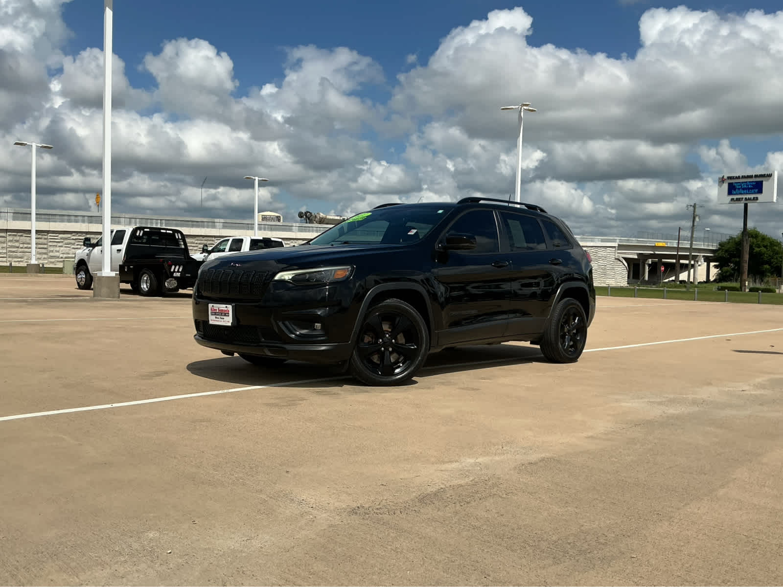 Used Car 2021 Jeep Cherokee  Altitude For Sale Under $20,000 In Waco, Texas