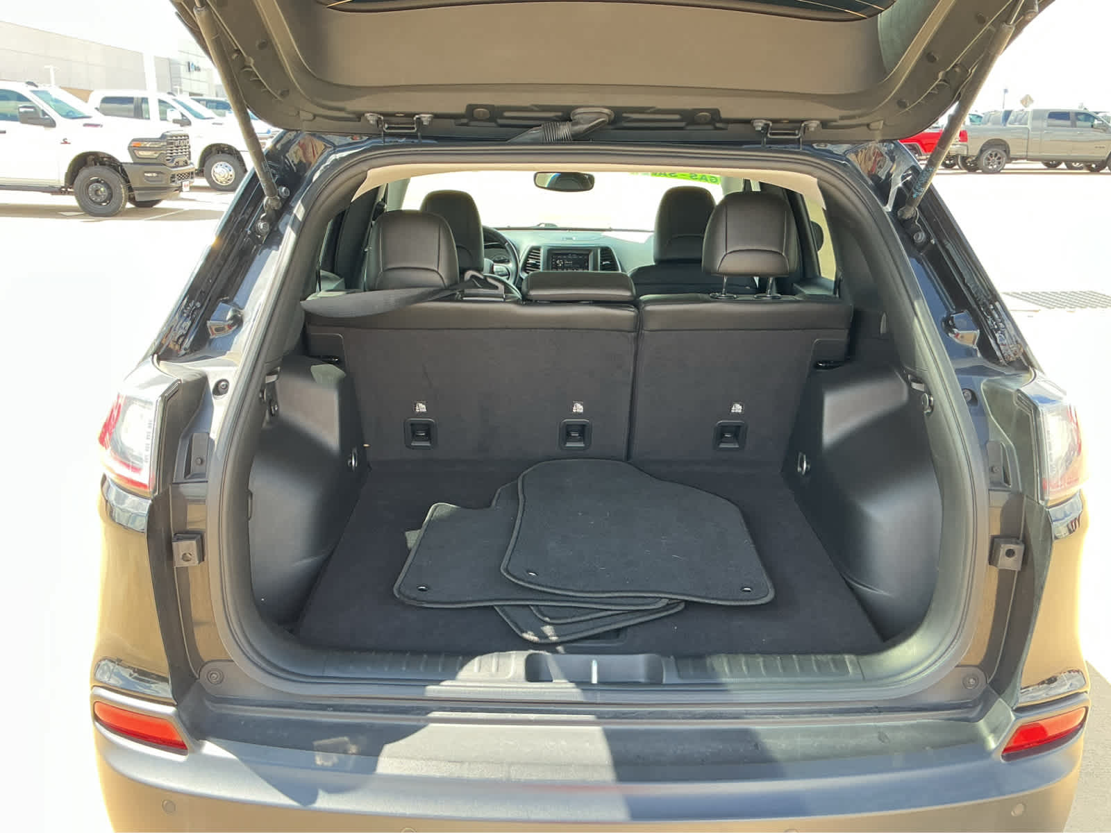 Used Car 2021 Jeep Cherokee  Altitude For Sale Under $20,000 In Waco, Texas