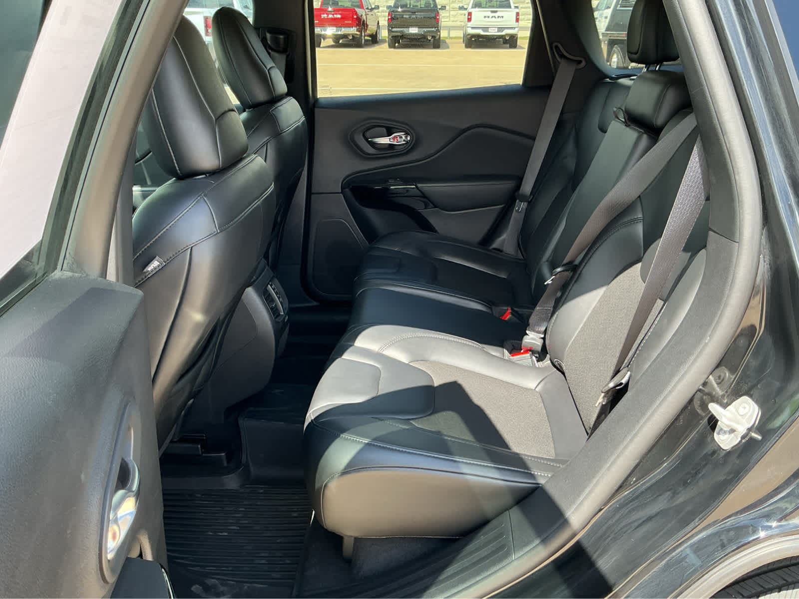 Used Car 2021 Jeep Cherokee  Altitude For Sale Under $20,000 In Waco, Texas