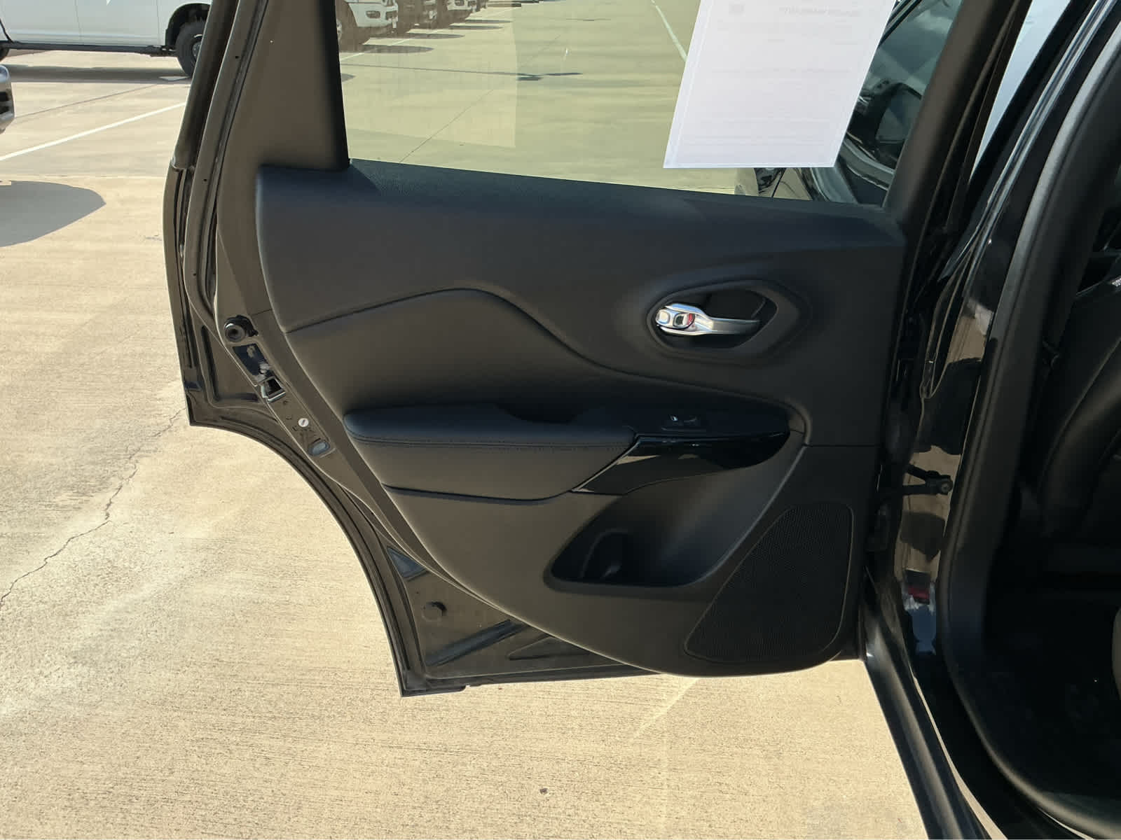 Used Car 2021 Jeep Cherokee  Altitude For Sale Under $20,000 In Waco, Texas