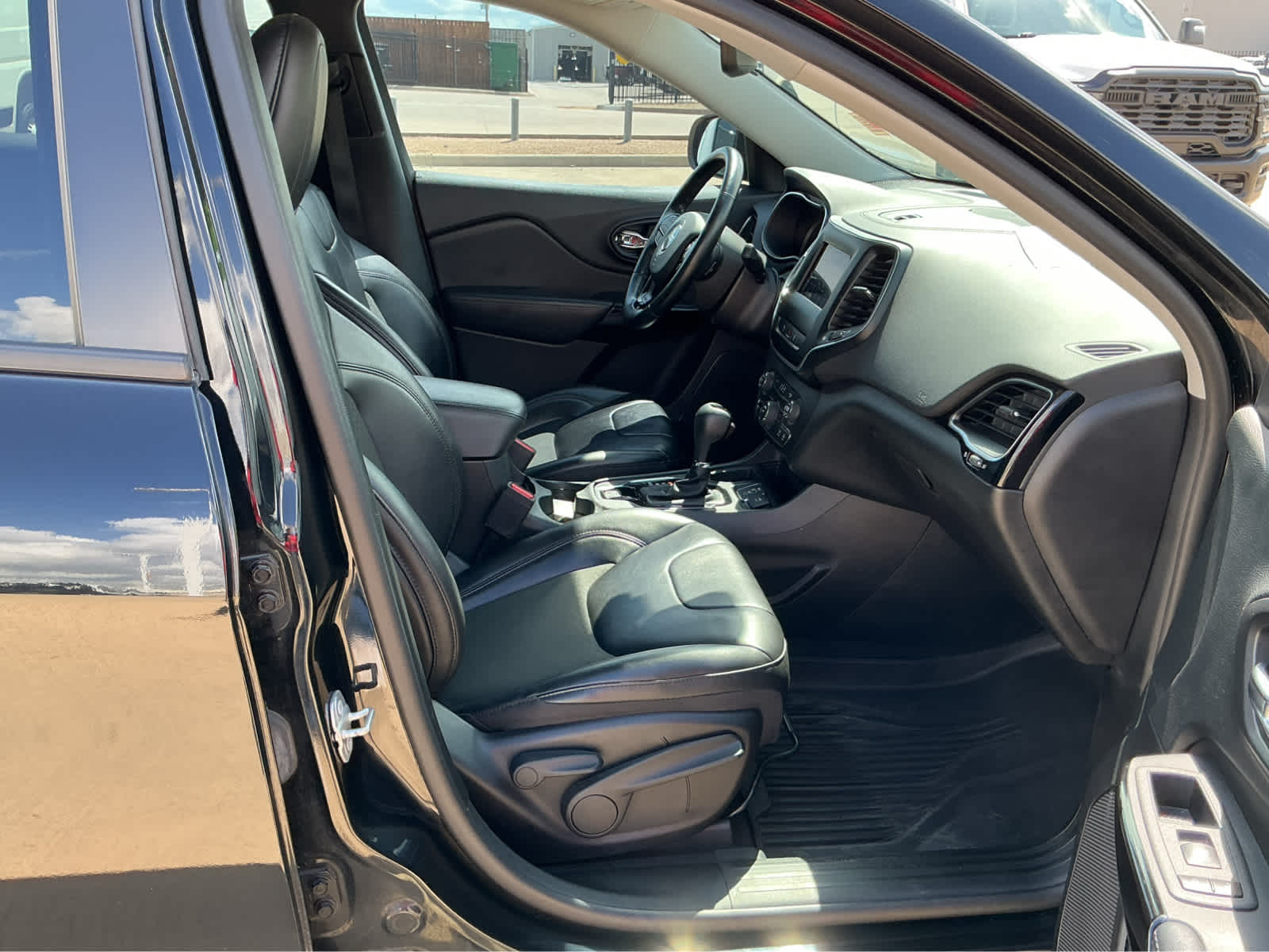 Used Car 2021 Jeep Cherokee  Altitude For Sale Under $20,000 In Waco, Texas