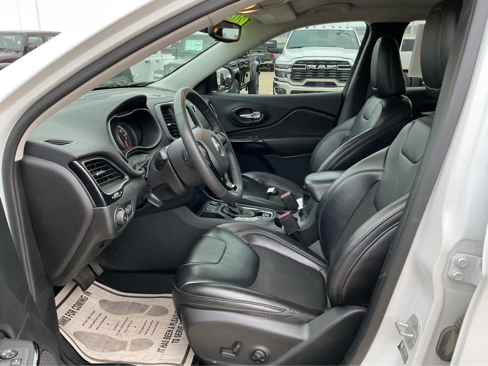 Used Car 2021 Jeep Cherokee  Altitude For Sale Under $20,000 In Waco, Texas