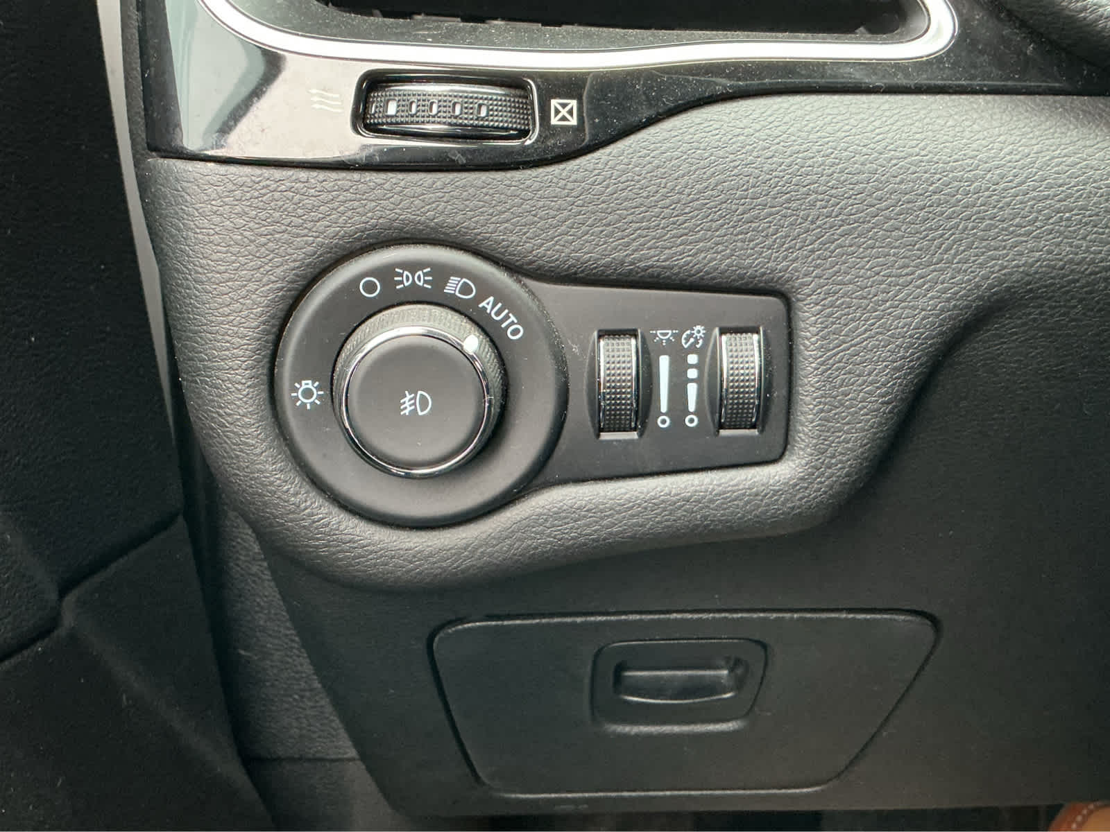 Used Car 2021 Jeep Cherokee  Altitude For Sale Under $20,000 In Waco, Texas