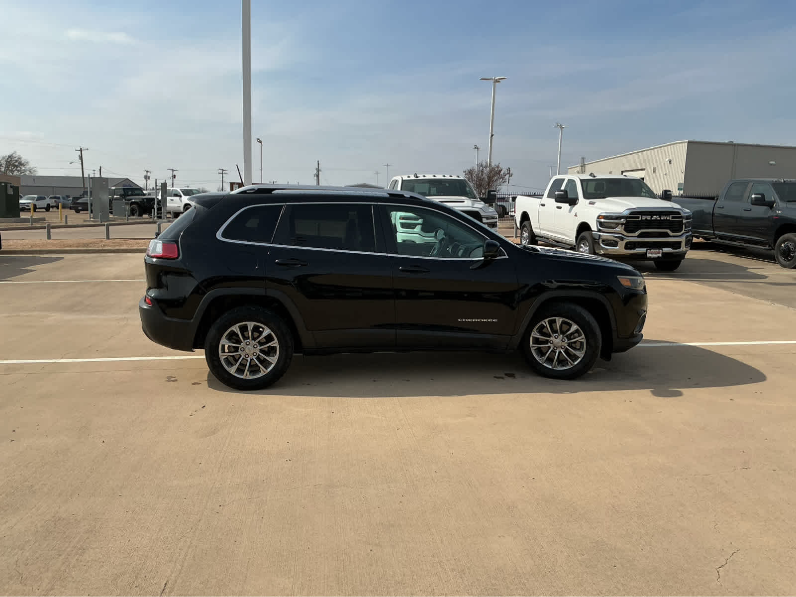 Used Car 2019 Jeep Cherokee  Latitude Plus For Sale Under $15,000 In Waco, Texas