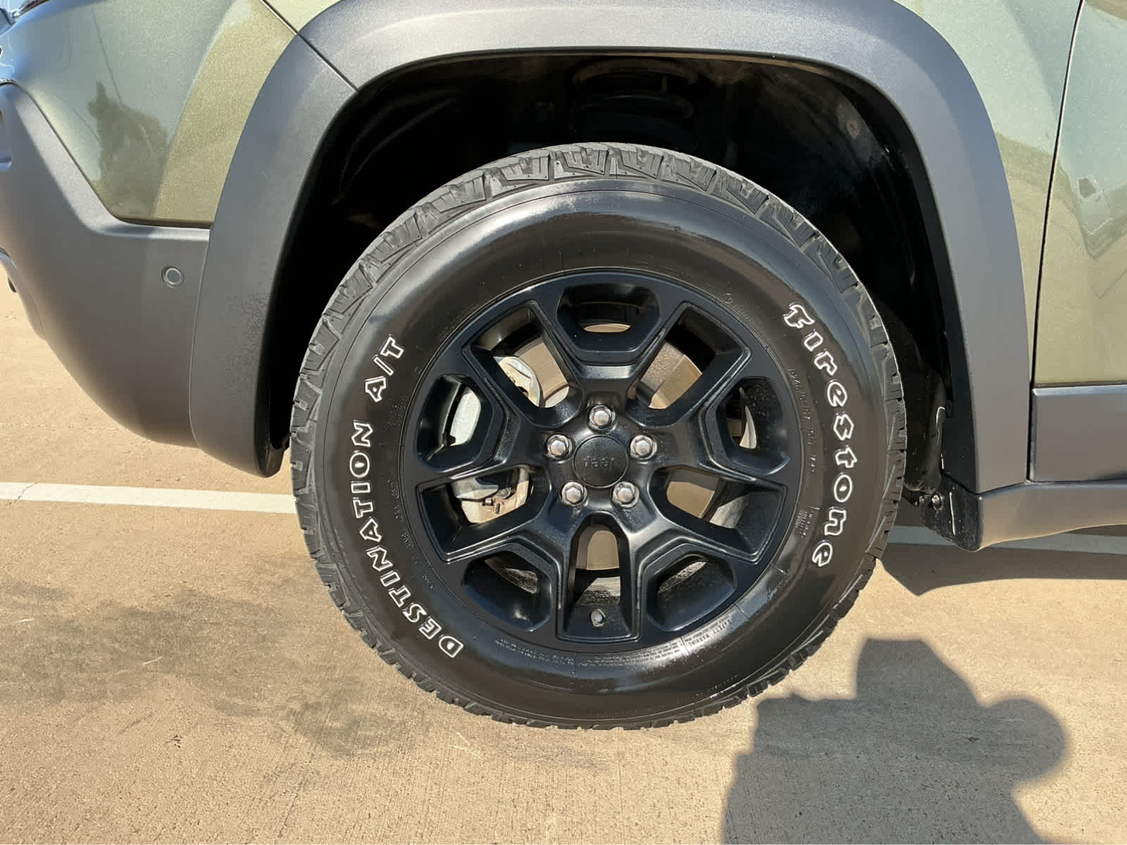 Used Car 2021 Jeep Cherokee  Trailhawk For Sale Under $30,000 In Waco, Texas