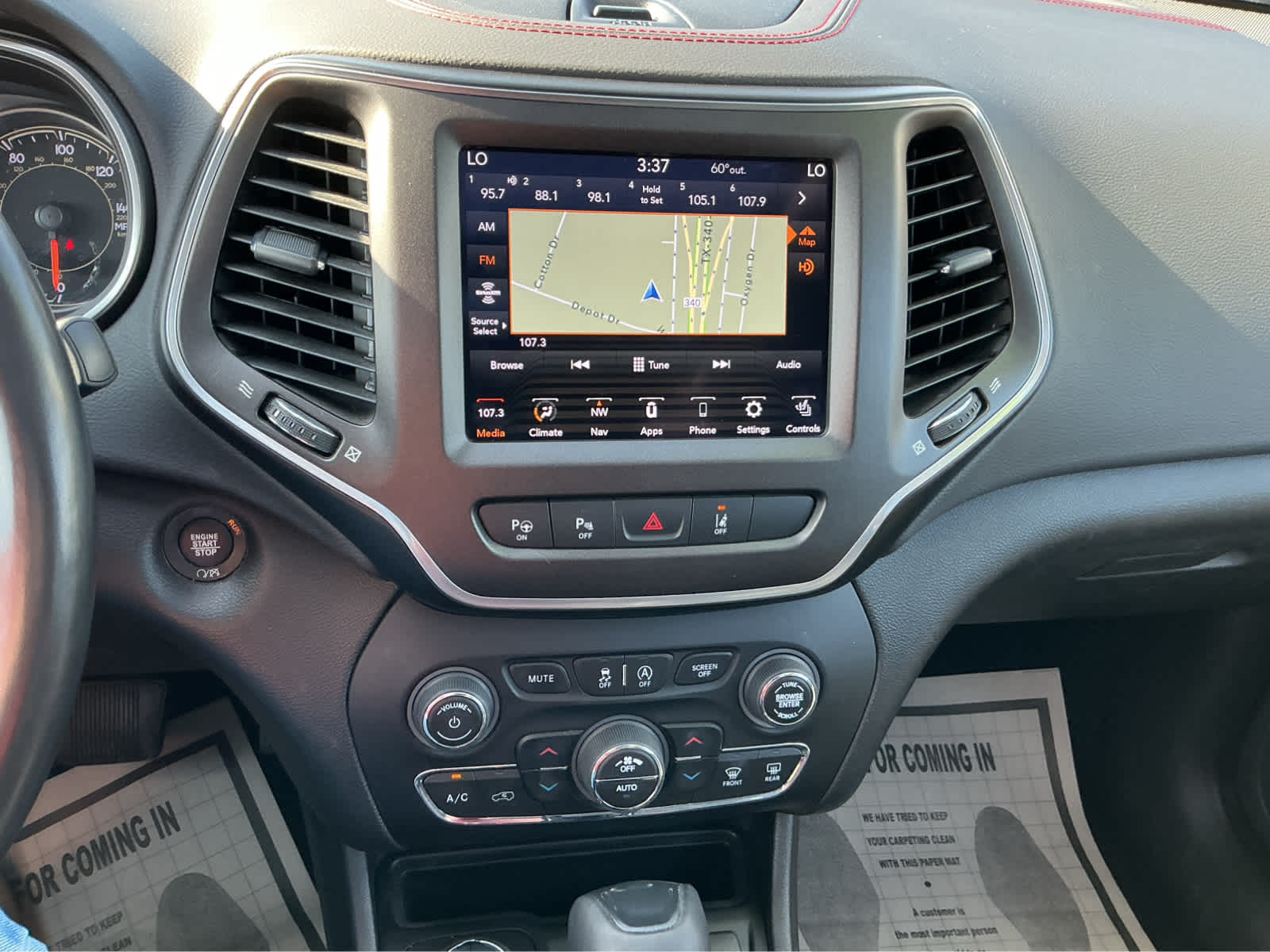 Used Car 2021 Jeep Cherokee  Trailhawk For Sale Under $30,000 In Waco, Texas