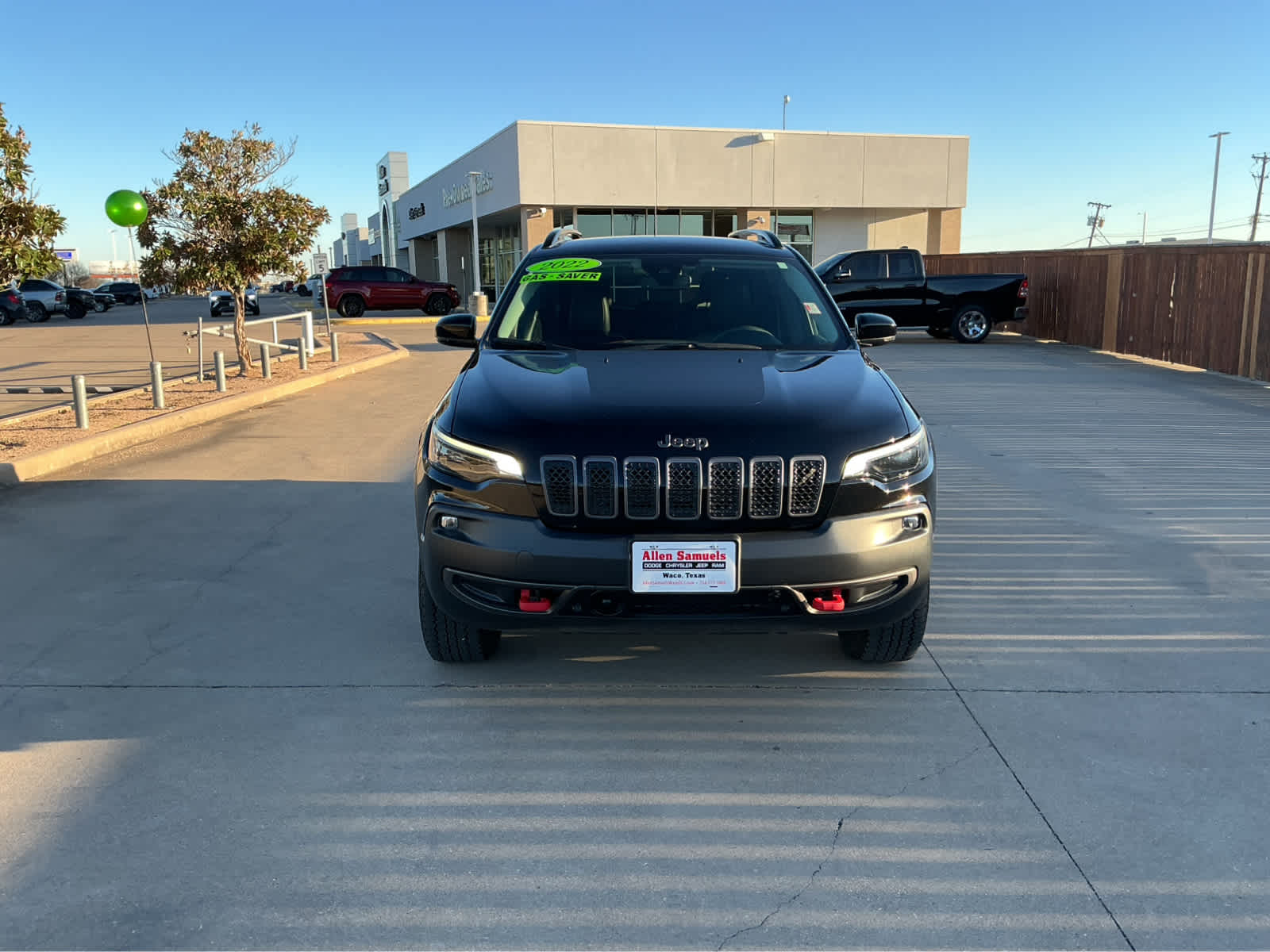 used 2022 Jeep Cherokee car, priced at $29,625