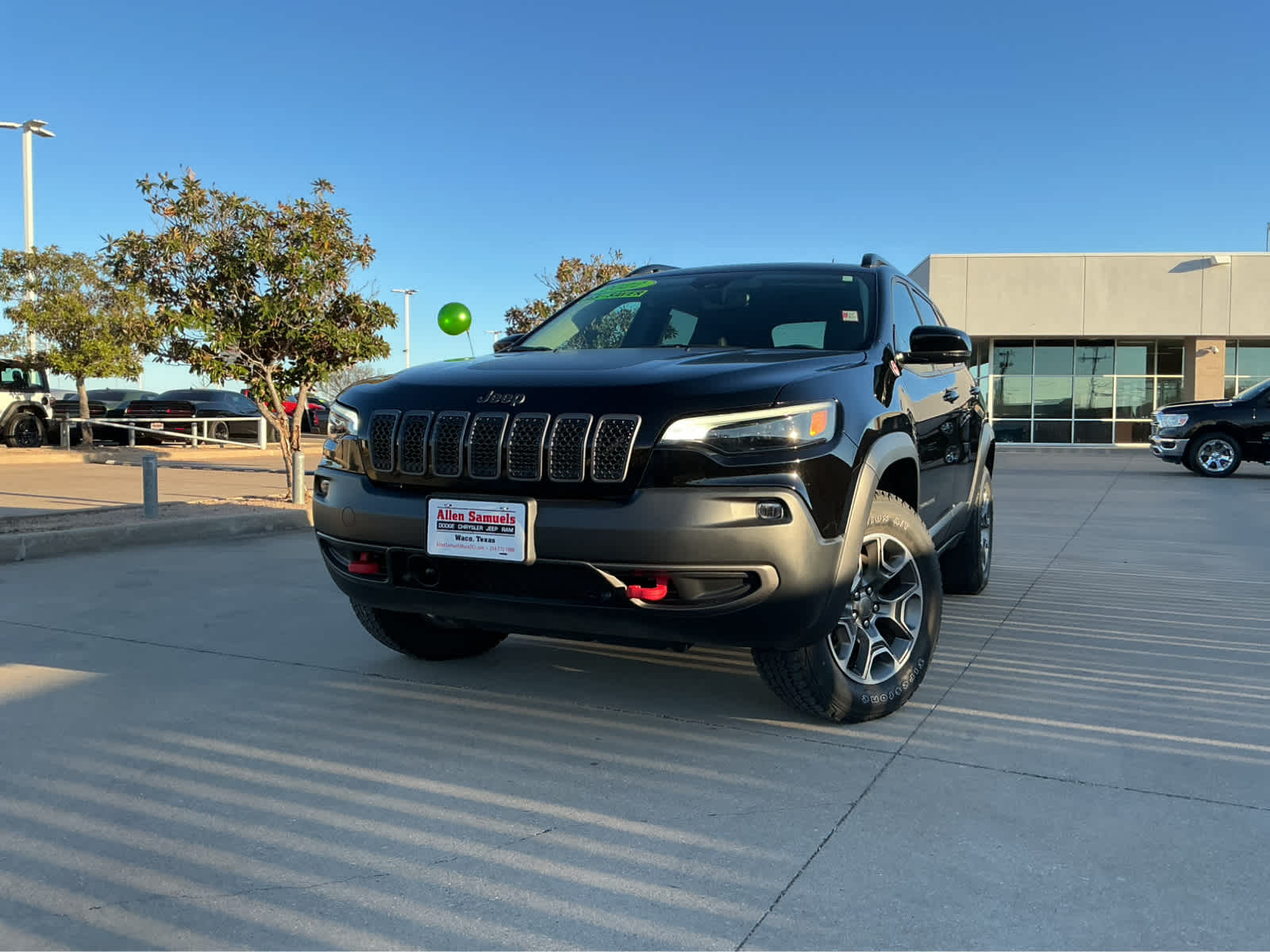 used 2022 Jeep Cherokee car, priced at $29,625