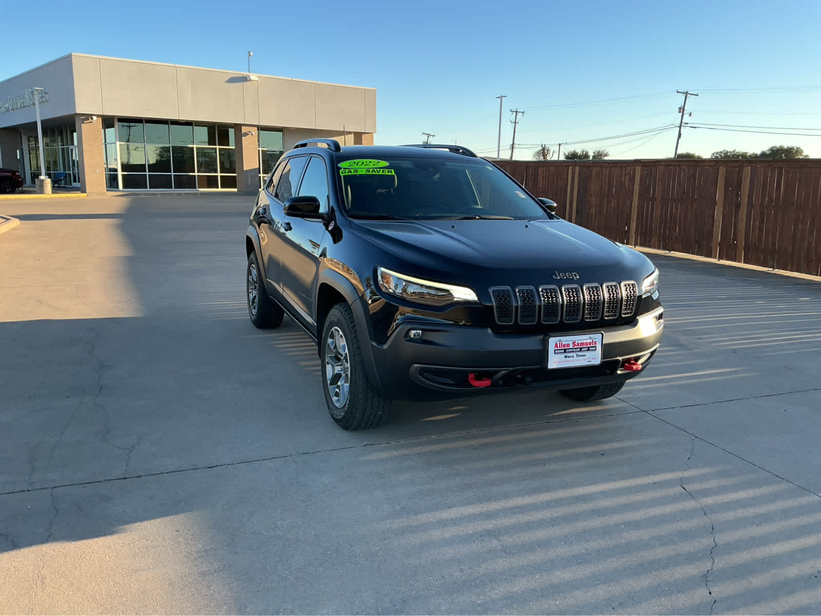 used 2022 Jeep Cherokee car, priced at $29,625