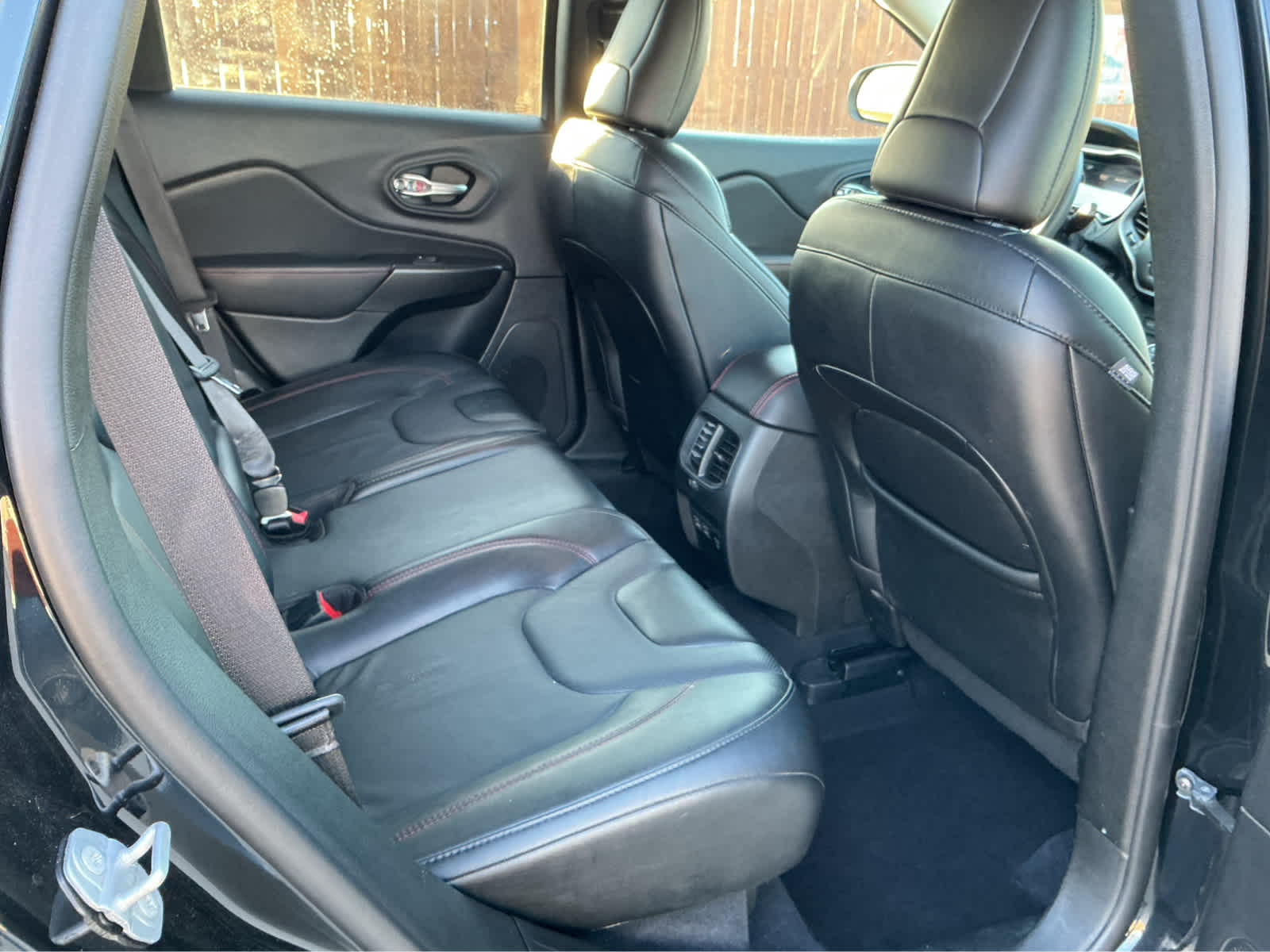 used 2022 Jeep Cherokee car, priced at $29,625