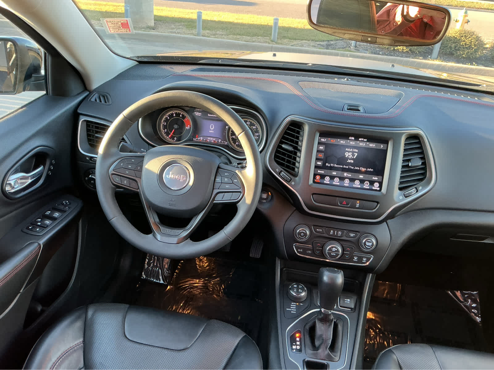 used 2022 Jeep Cherokee car, priced at $29,625