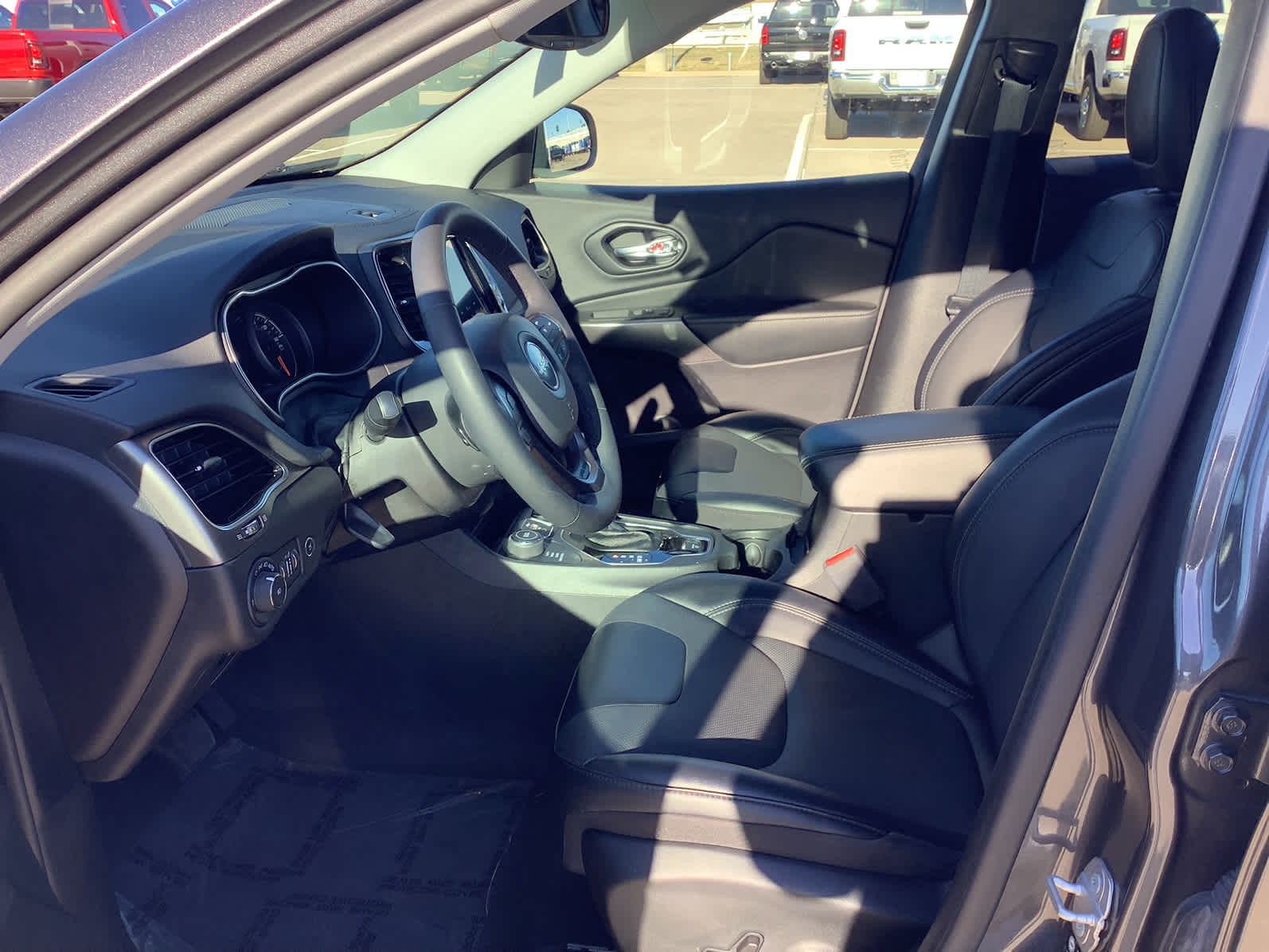 Used Car 2022 Jeep Cherokee  Limited For Sale Under $30,000 In Waco, Texas