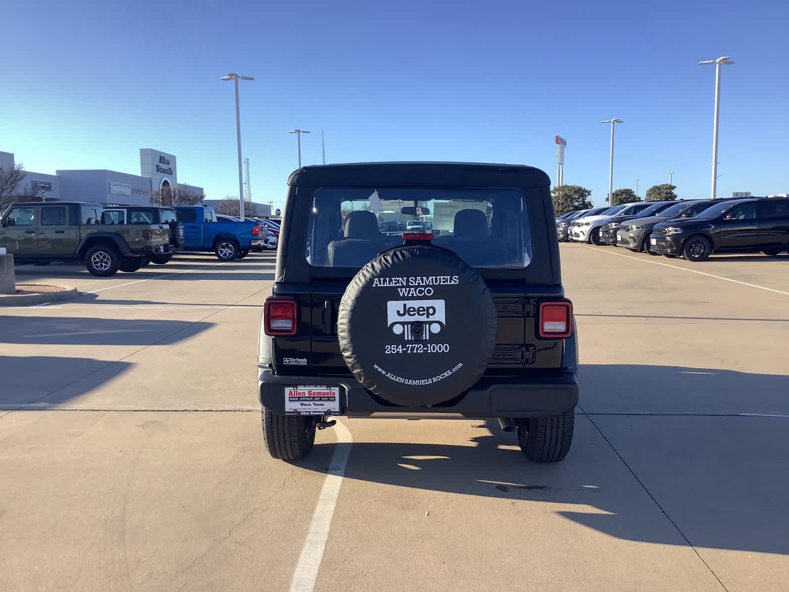 new 2026 Jeep Wrangler car, priced at $36,623