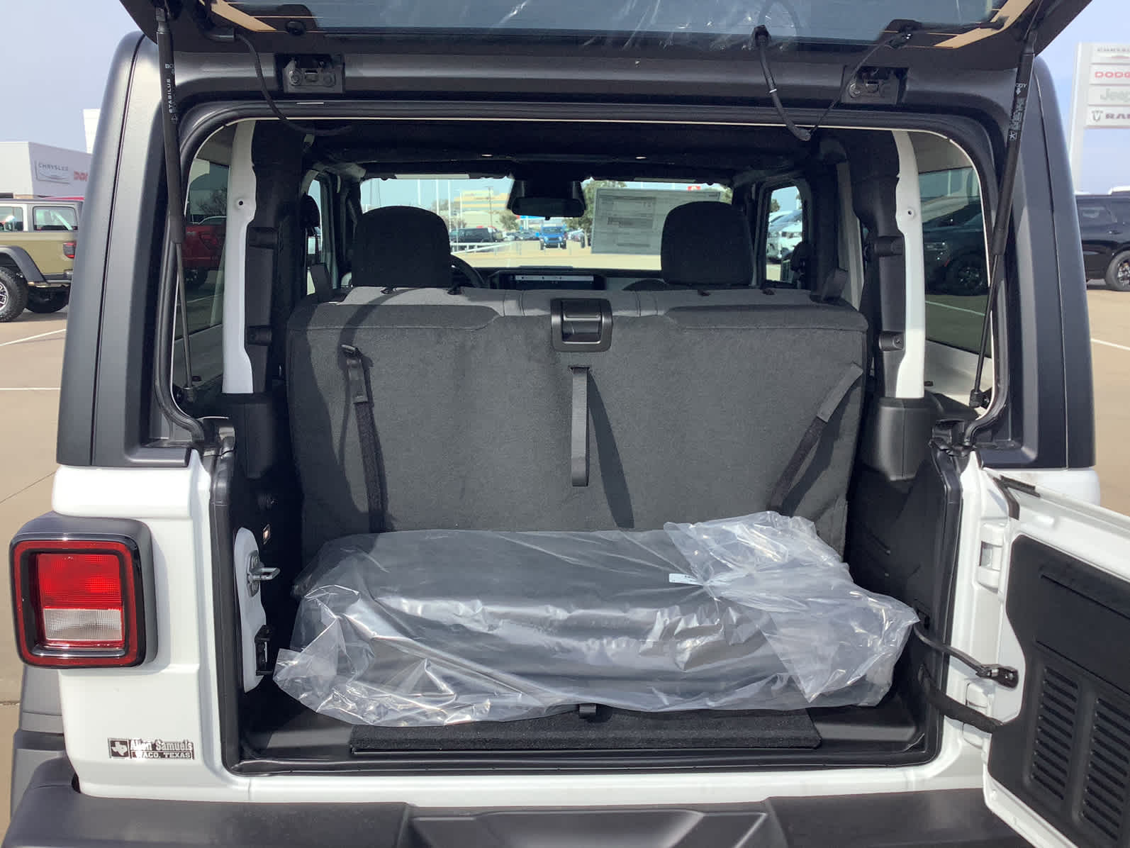 new 2026 Jeep Wrangler car, priced at $44,844