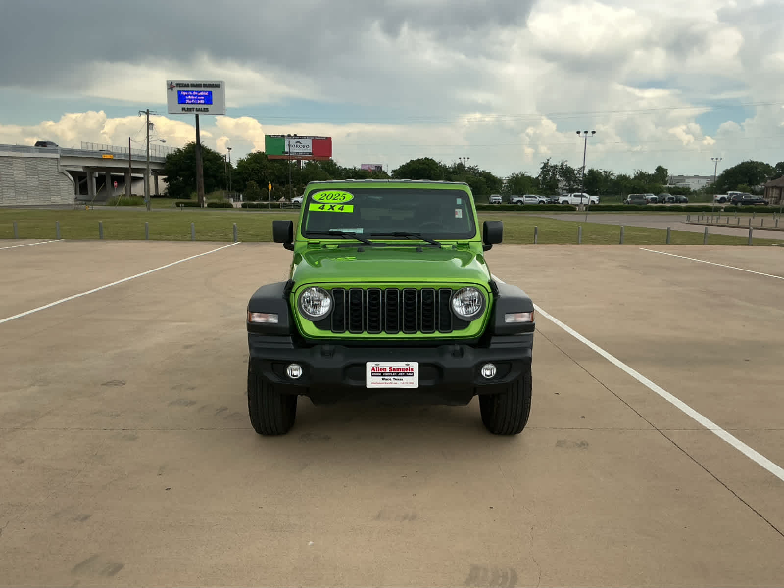 used 2025 Jeep Wrangler car, priced at $36,450