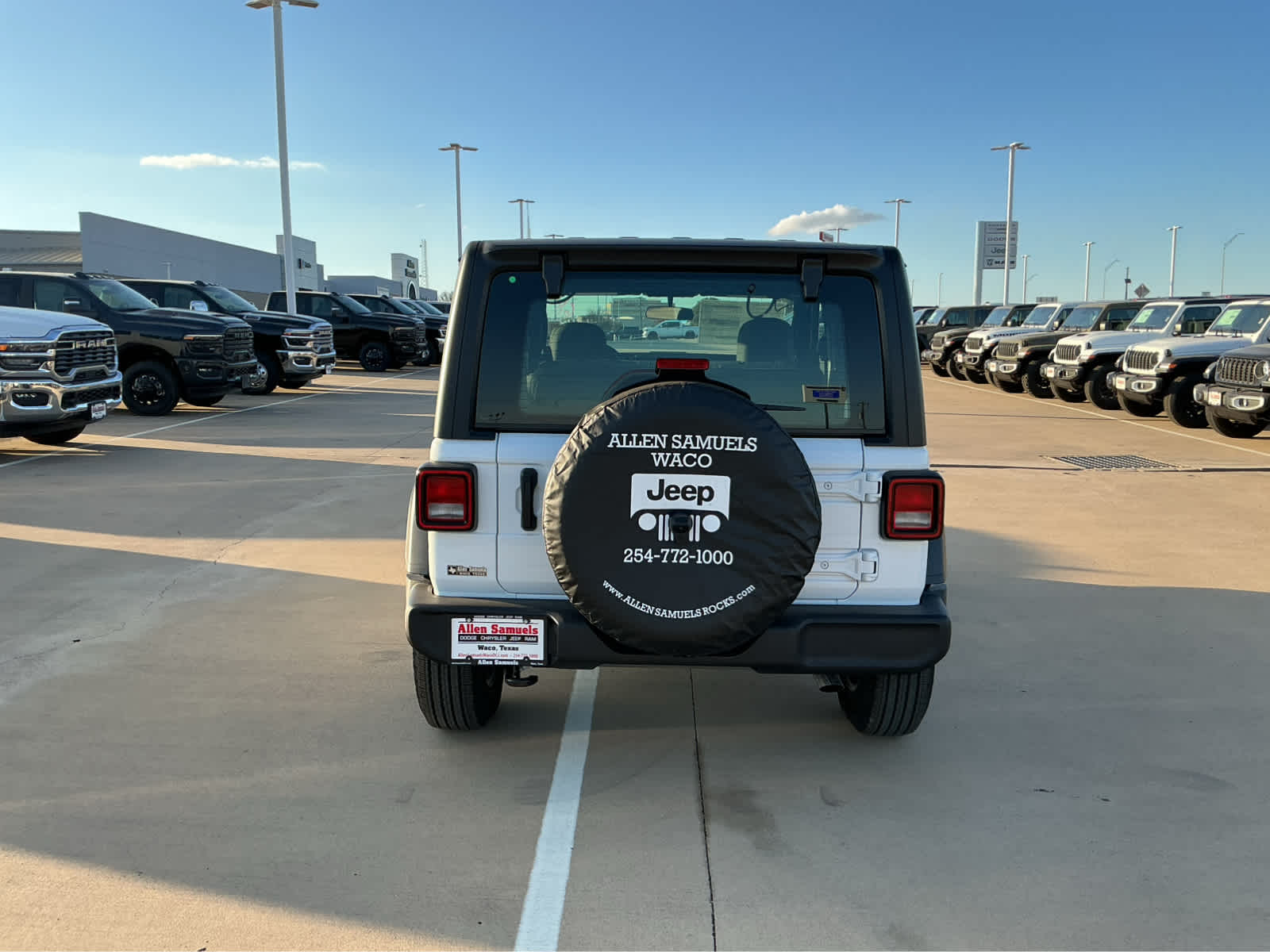 new 2026 Jeep Wrangler car, priced at $41,875