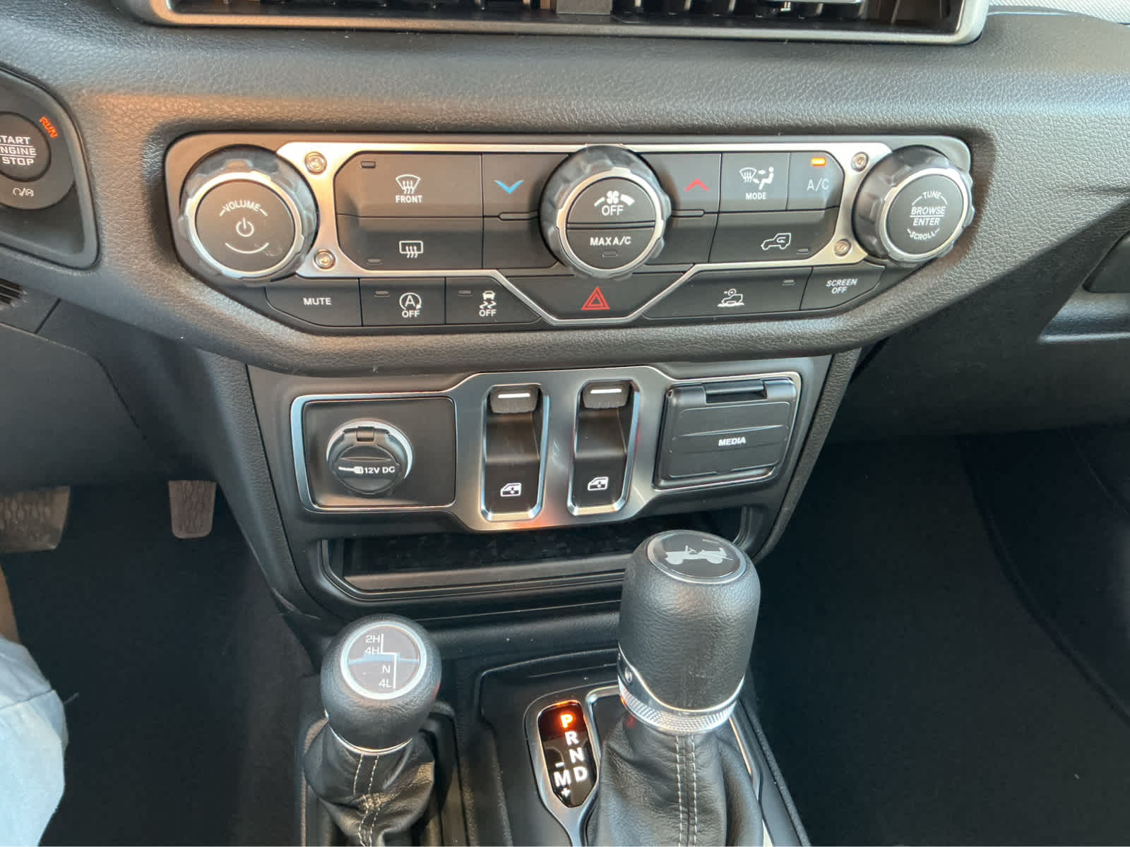 new 2026 Jeep Wrangler car, priced at $41,875