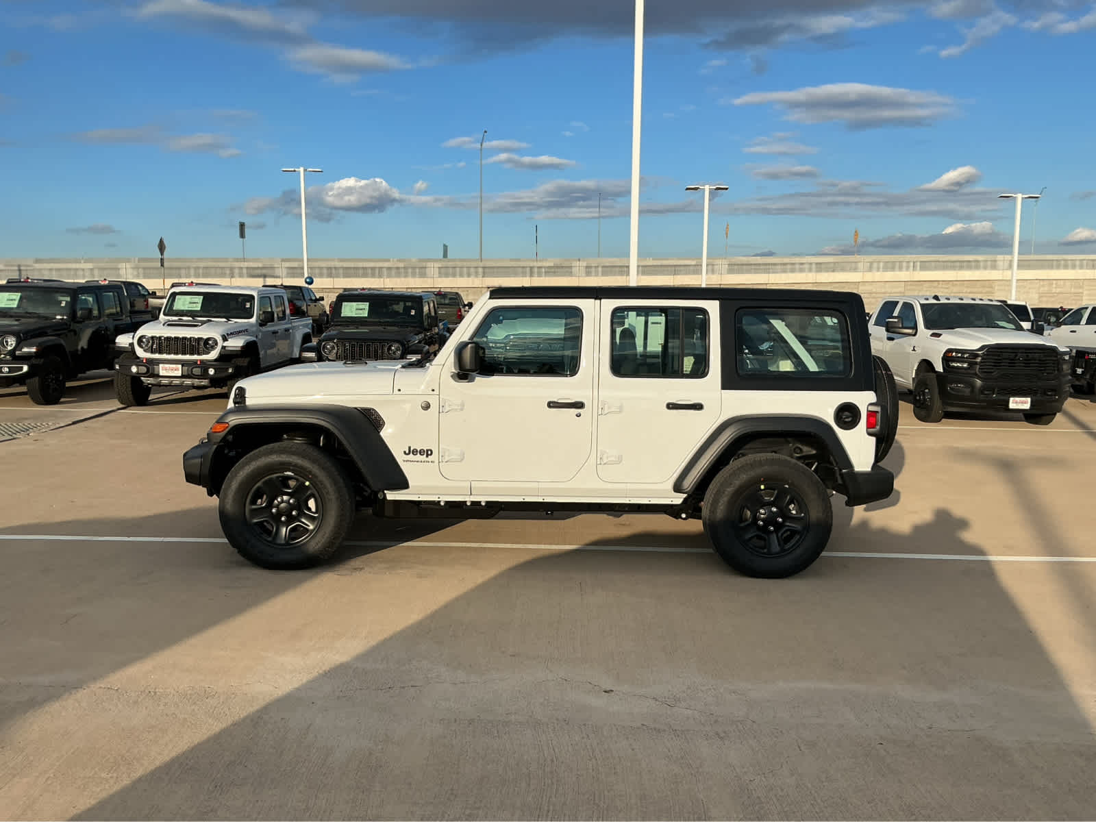 new 2026 Jeep Wrangler car, priced at $45,385
