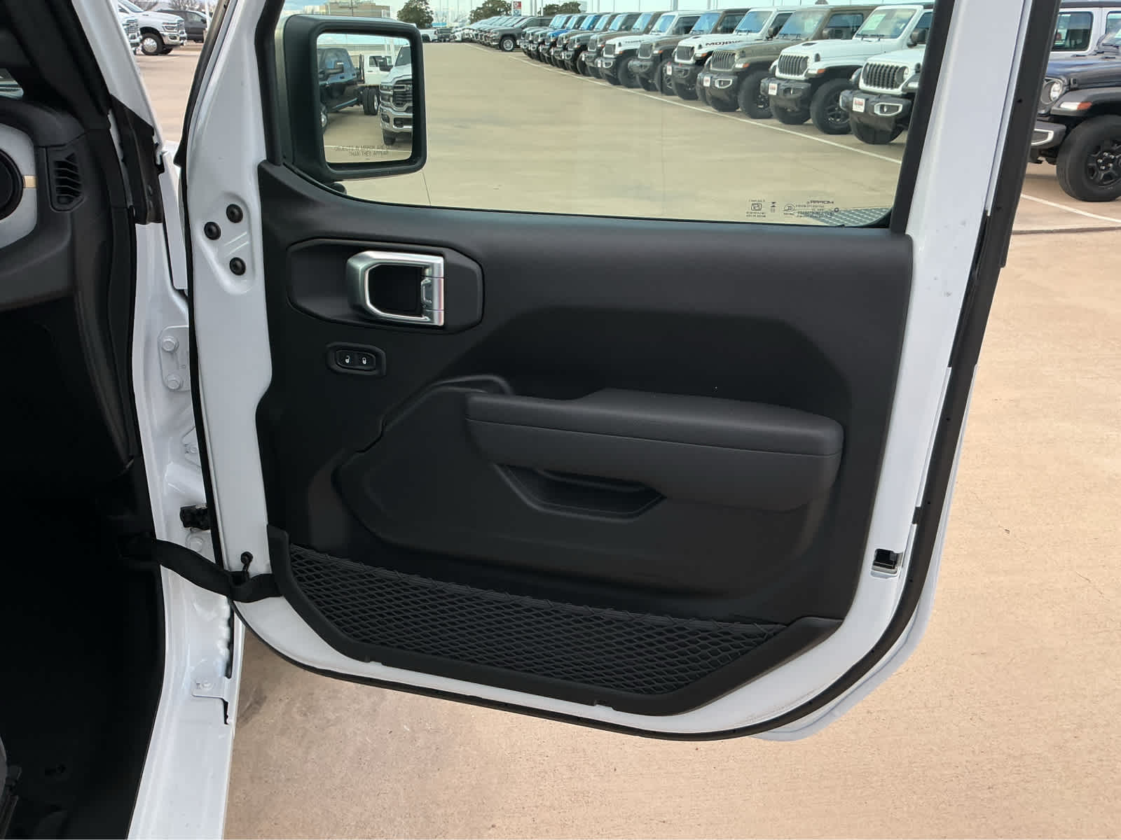 new 2026 Jeep Wrangler car, priced at $45,385