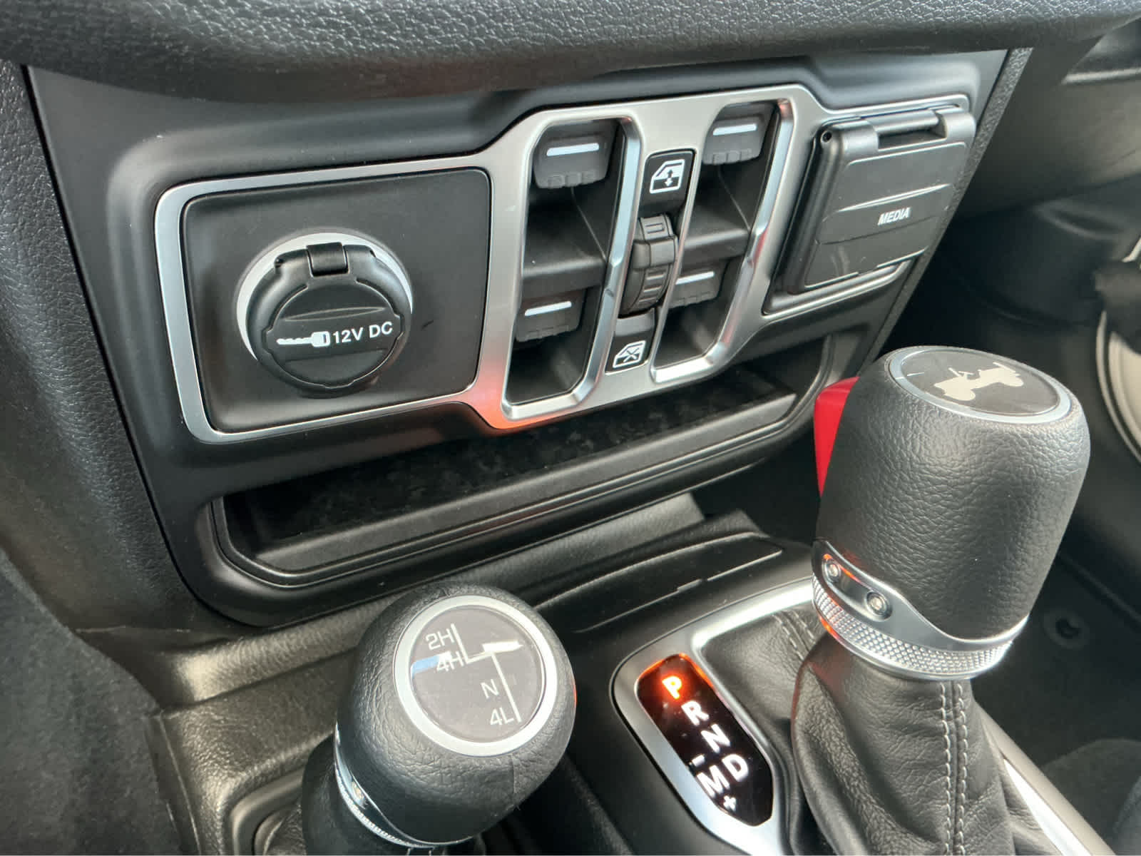 new 2026 Jeep Wrangler car, priced at $45,385