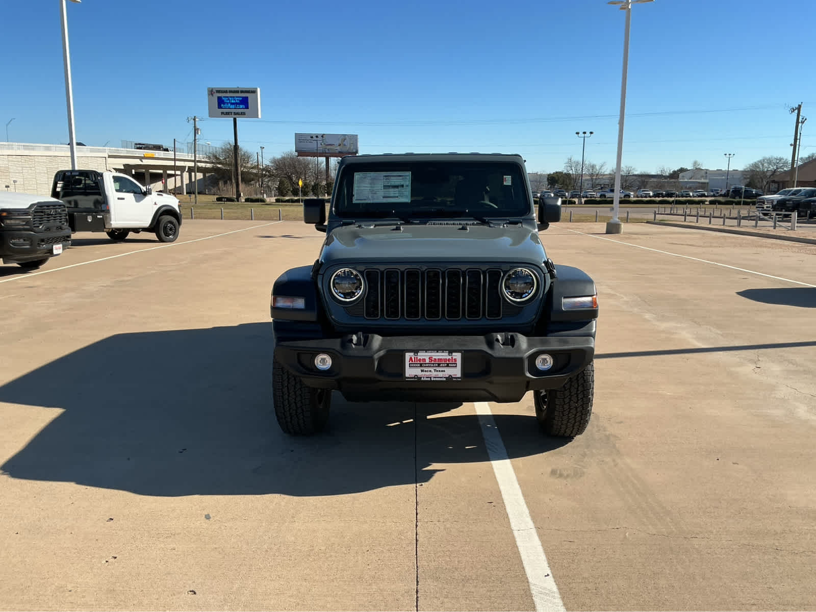 new 2026 Jeep Wrangler car, priced at $45,271