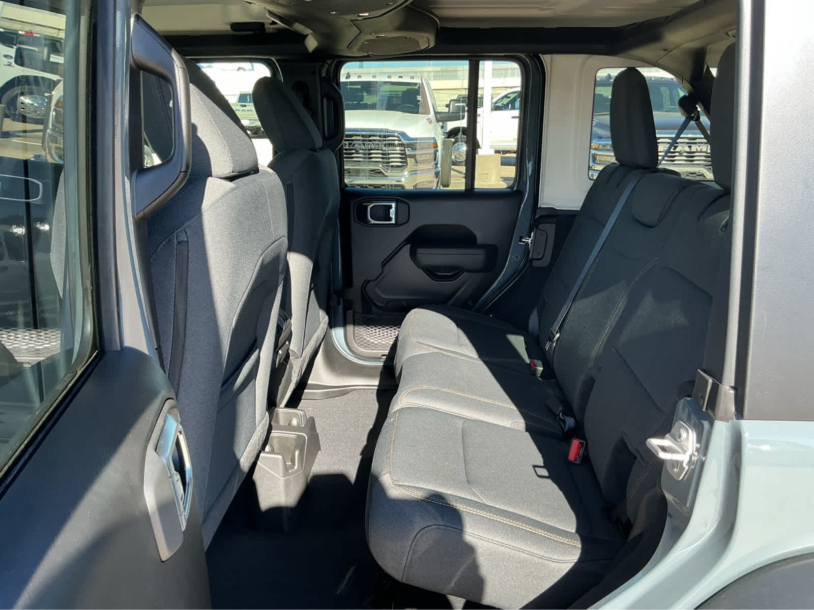 new 2026 Jeep Wrangler car, priced at $45,271