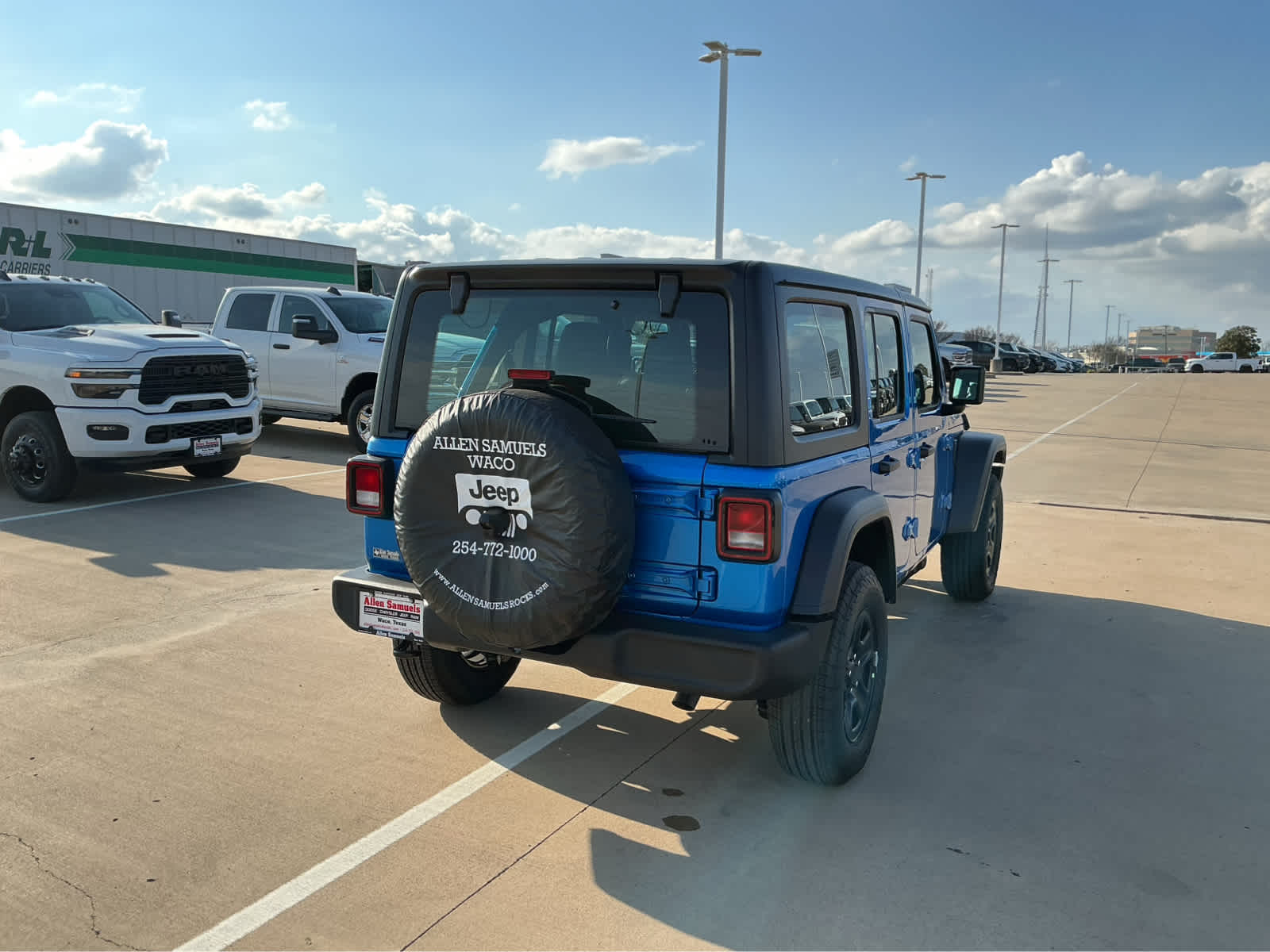 new 2026 Jeep Wrangler car, priced at $45,385