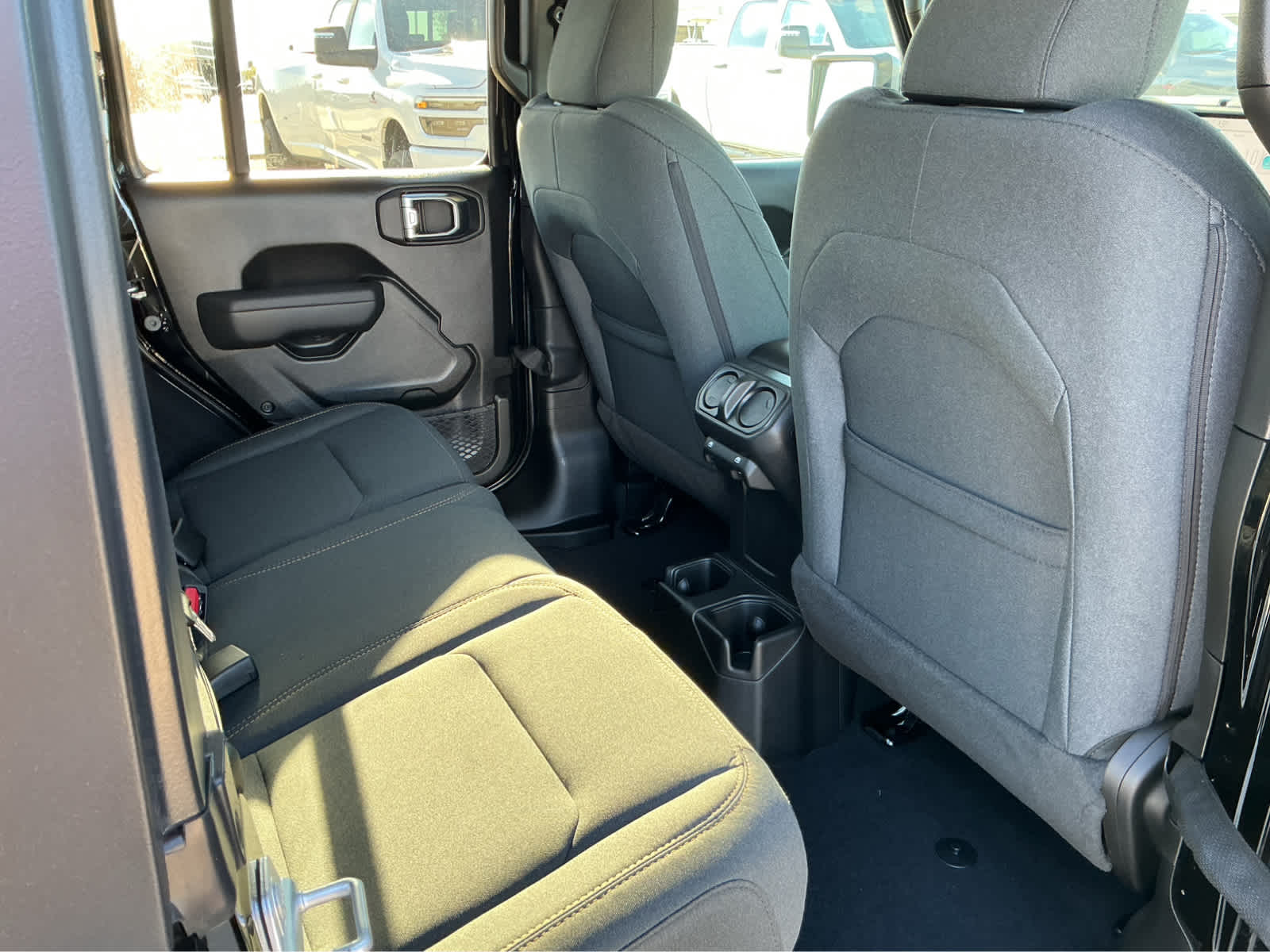 new 2026 Jeep Wrangler car, priced at $45,271